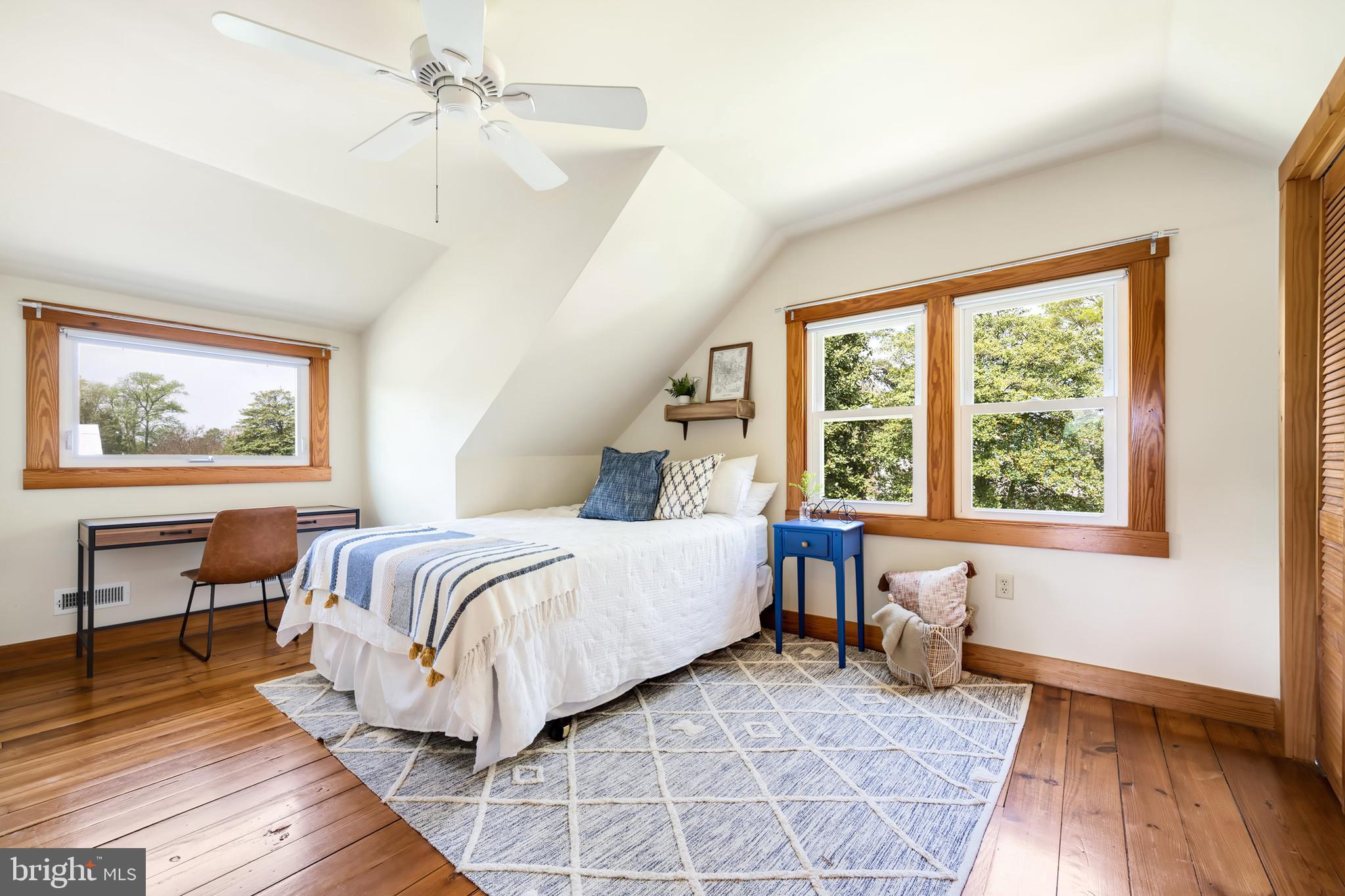 ROCK HALL - Residential