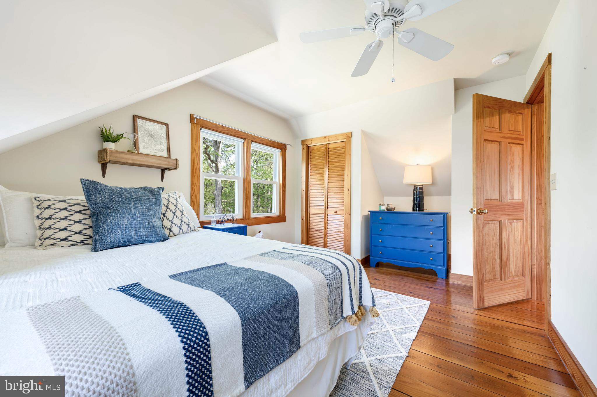 ROCK HALL - Residential