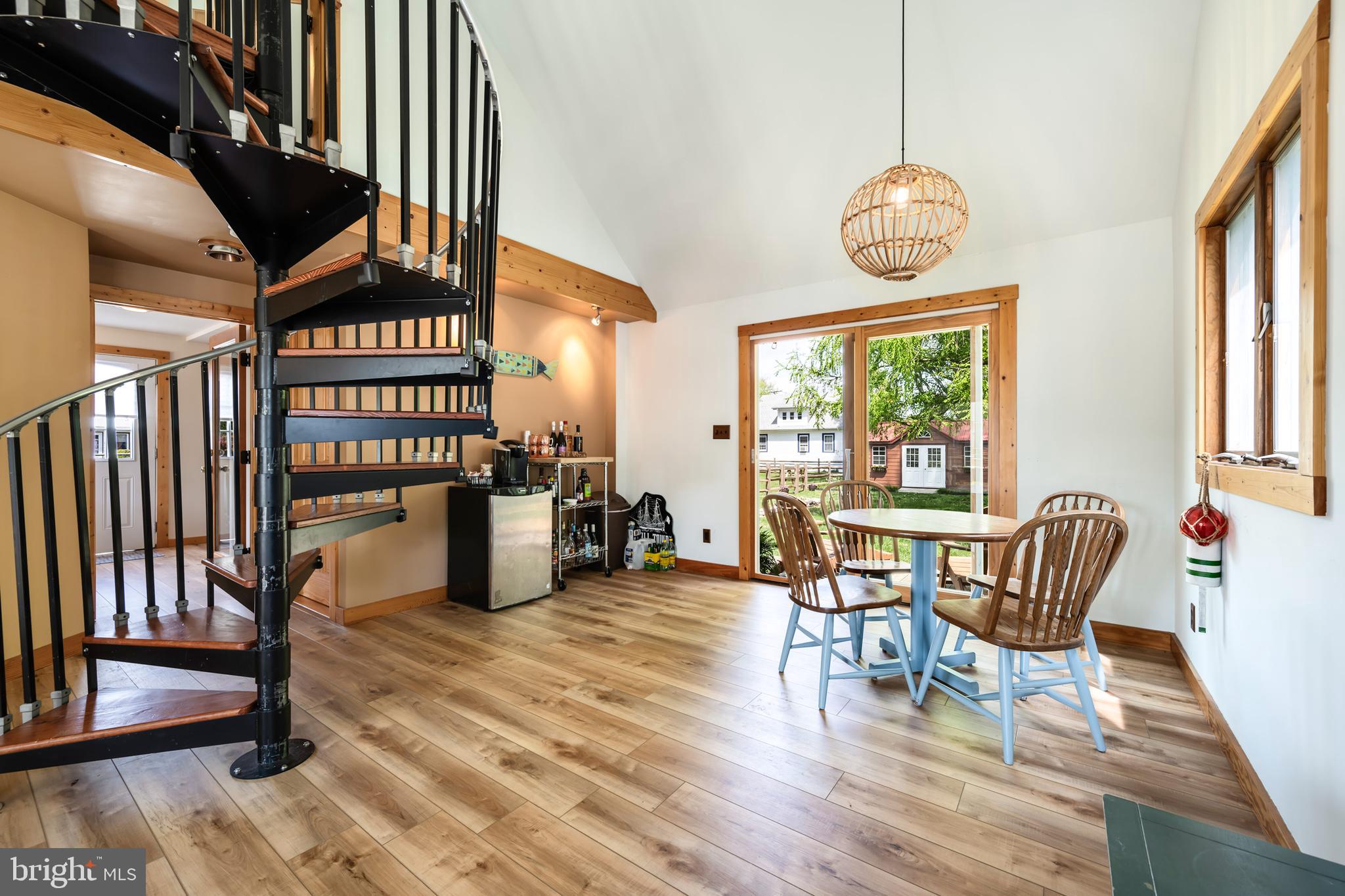 ROCK HALL - Residential