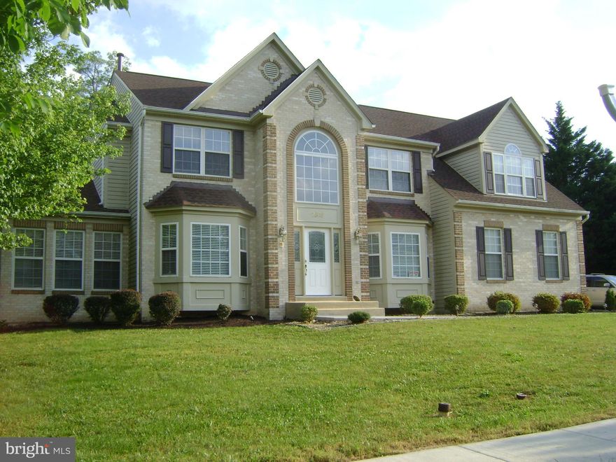 Gourmet Kitchen w/granite countertop & island. Marble foyer. 2 Story Family Room & Foyer. Sun Room. Large 2- TieredDeck. Dlxe Master bath w/ Jacuzzi tub. Master Bdrm w/ sitting room, 2 walk-in closets & vaulted ceiling. 3 Car Garage. 4 Full Baths. 1 Half Bath. Proof of Income and Copies of Driv Lic w/application. No Pets. $50 app fee per adult (cashier's check/money order).or apply via Rentspree ($38 per adult).    Minimum income $156,000.  Minimum credit score 620. 2 months security deposit