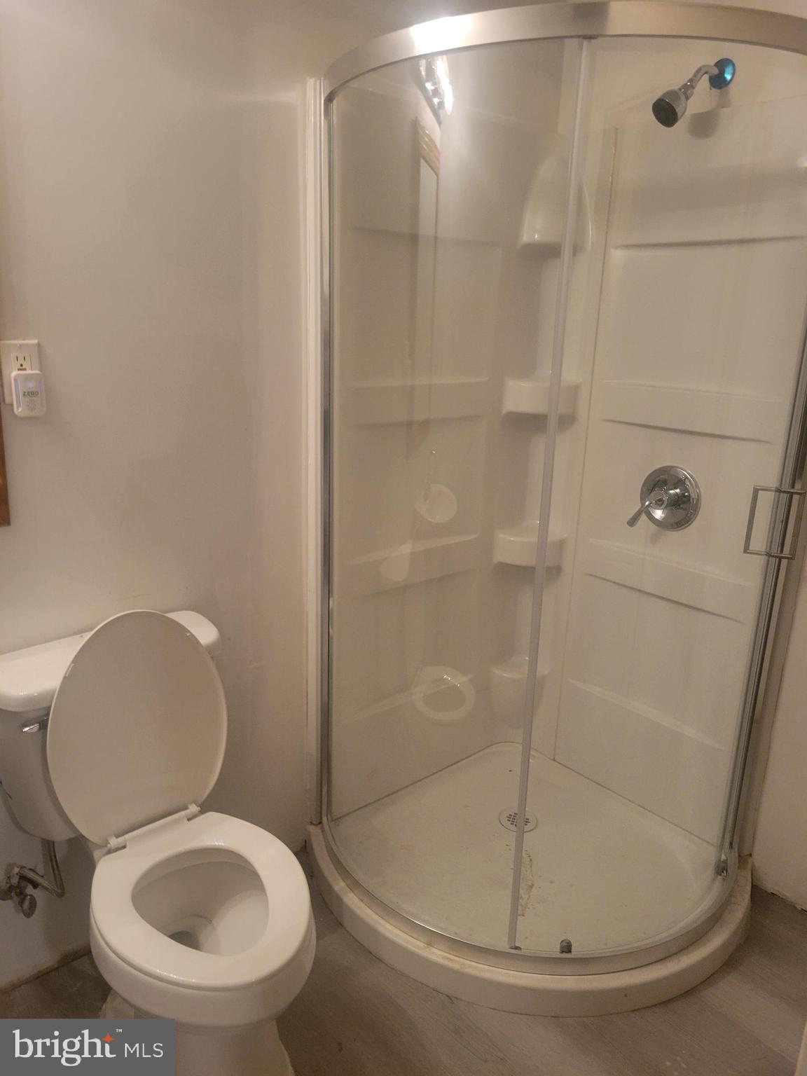 LARGO - Residential Lease