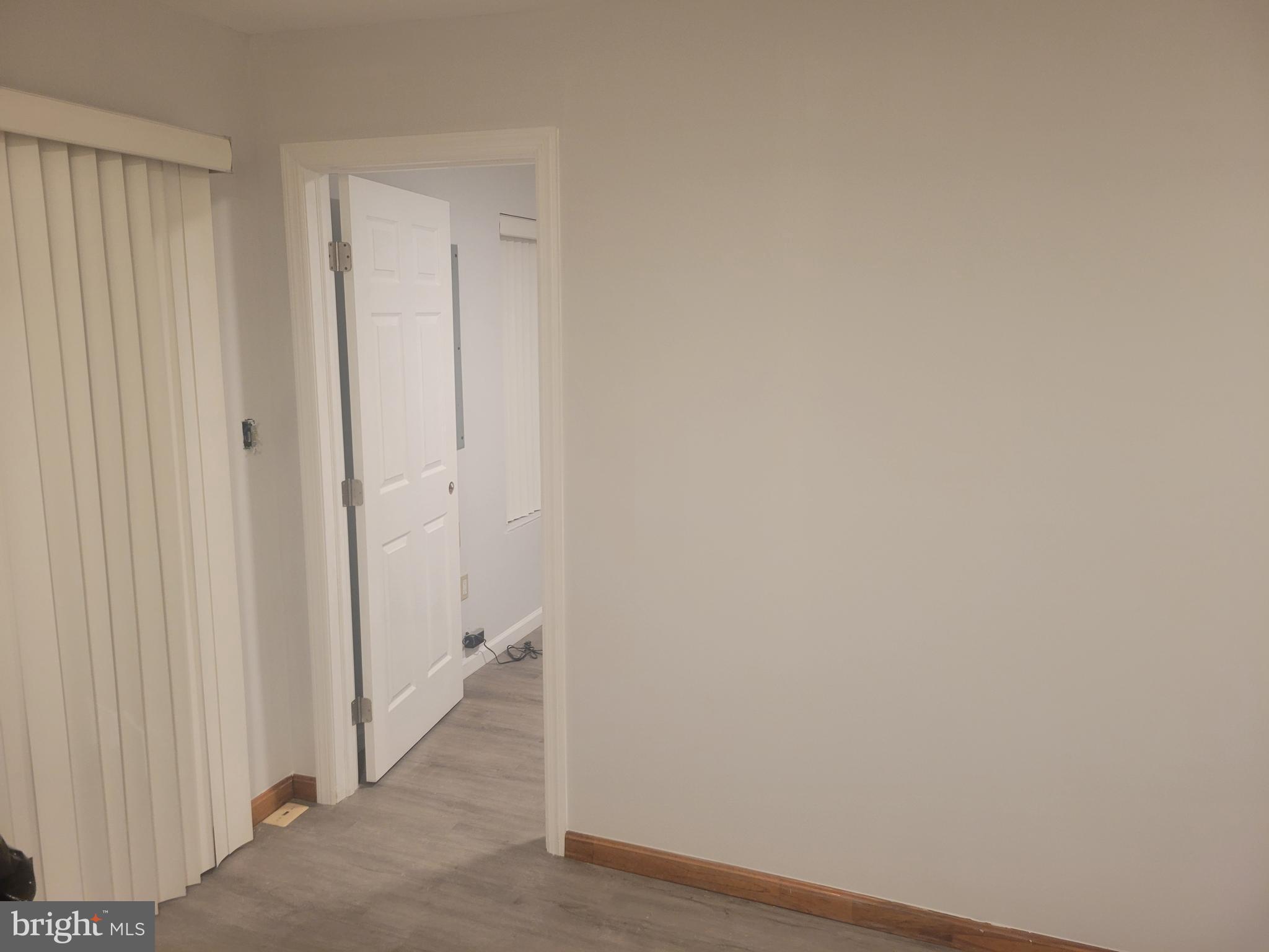 LARGO - Residential Lease