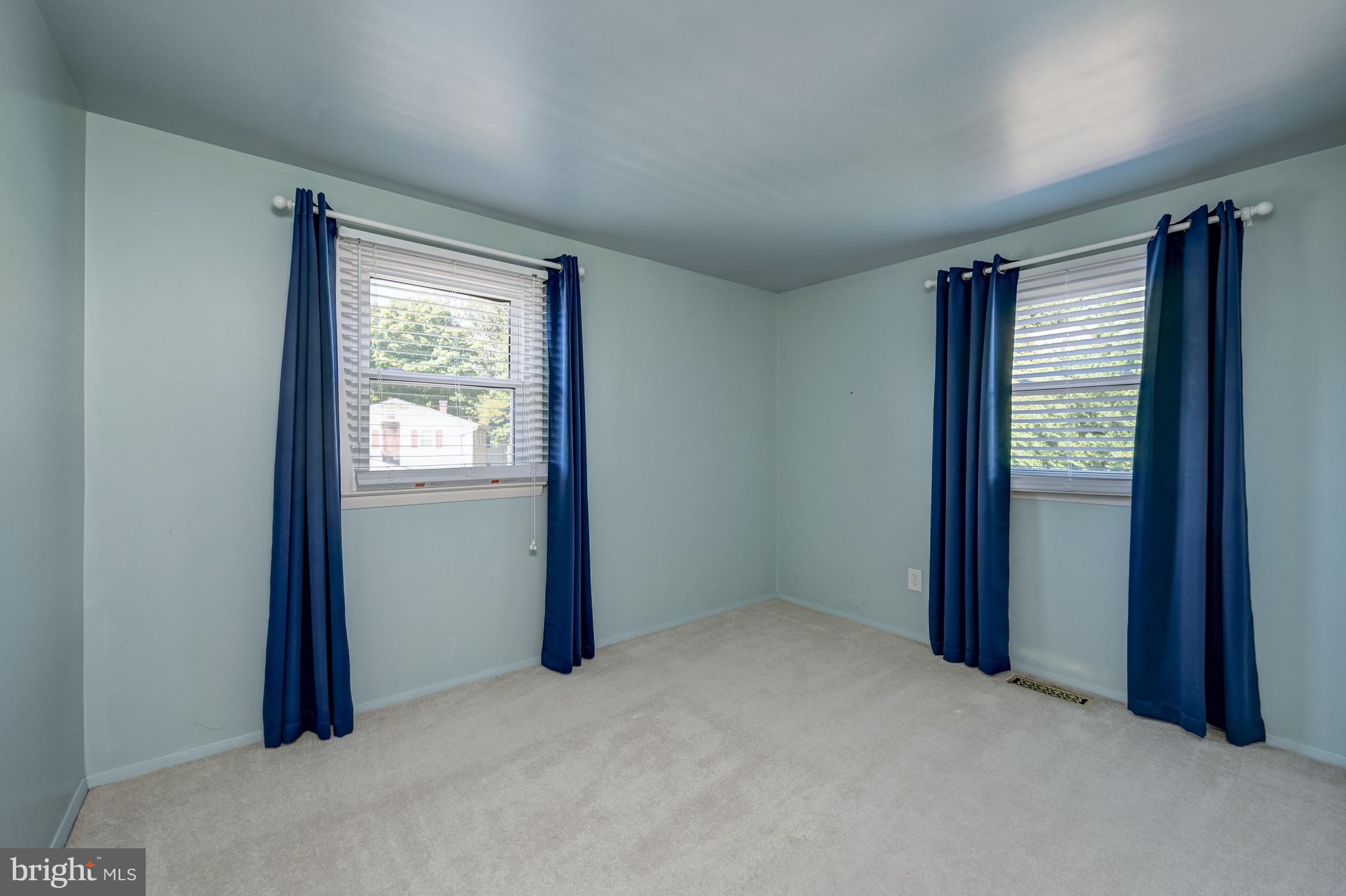 SILVERGATE VILLAGE - Residential