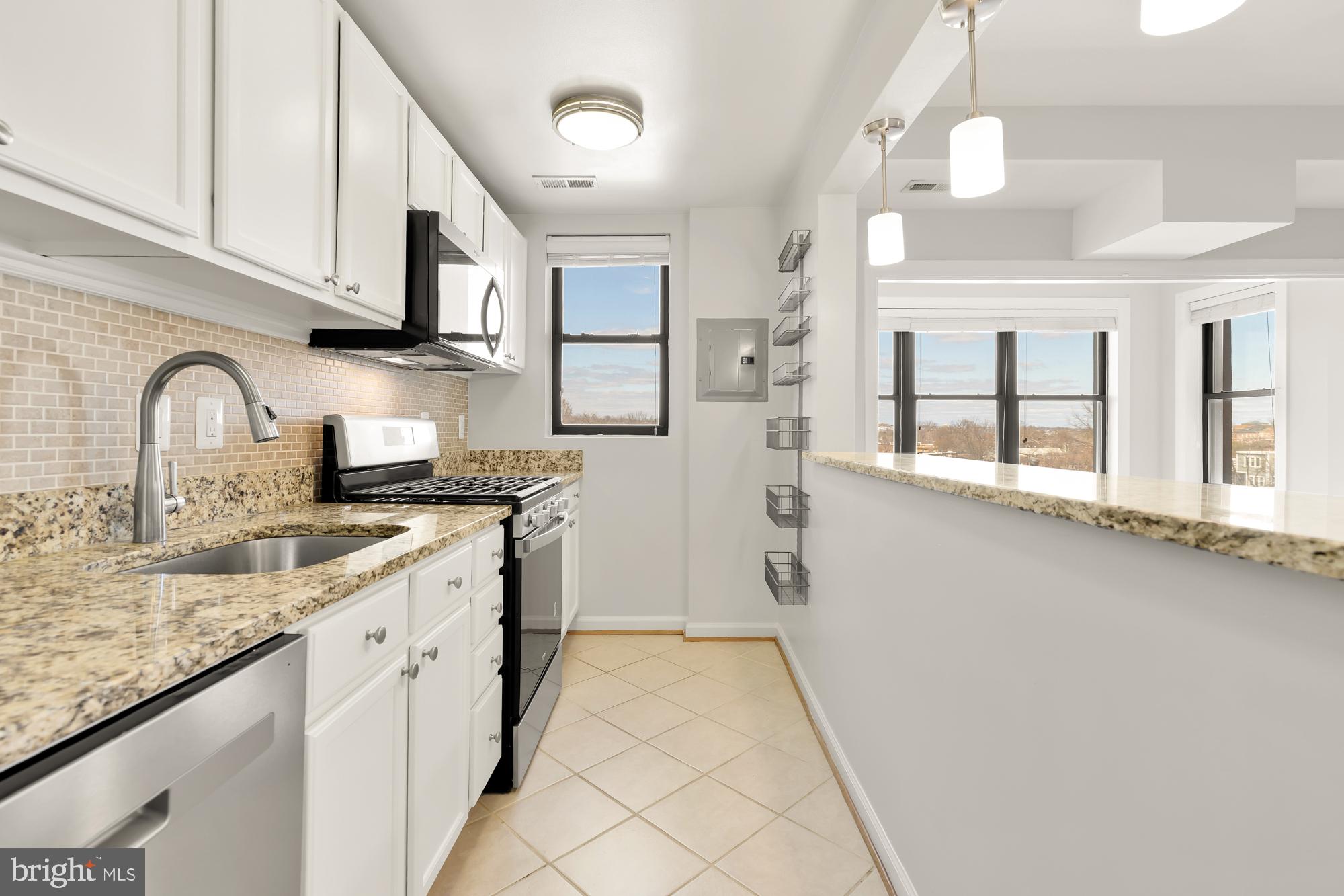 3900 14TH STREET NW 608
