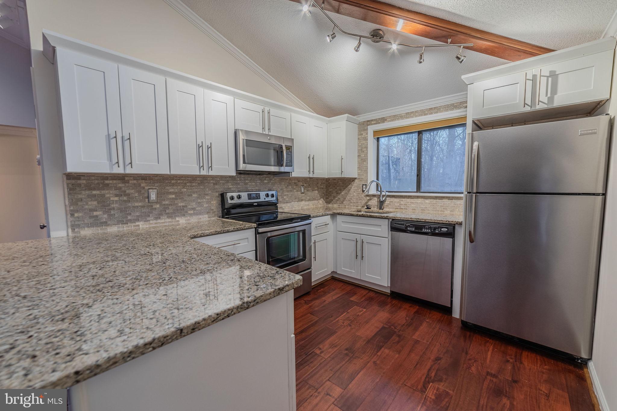 THE WOODS RESORT - Residential