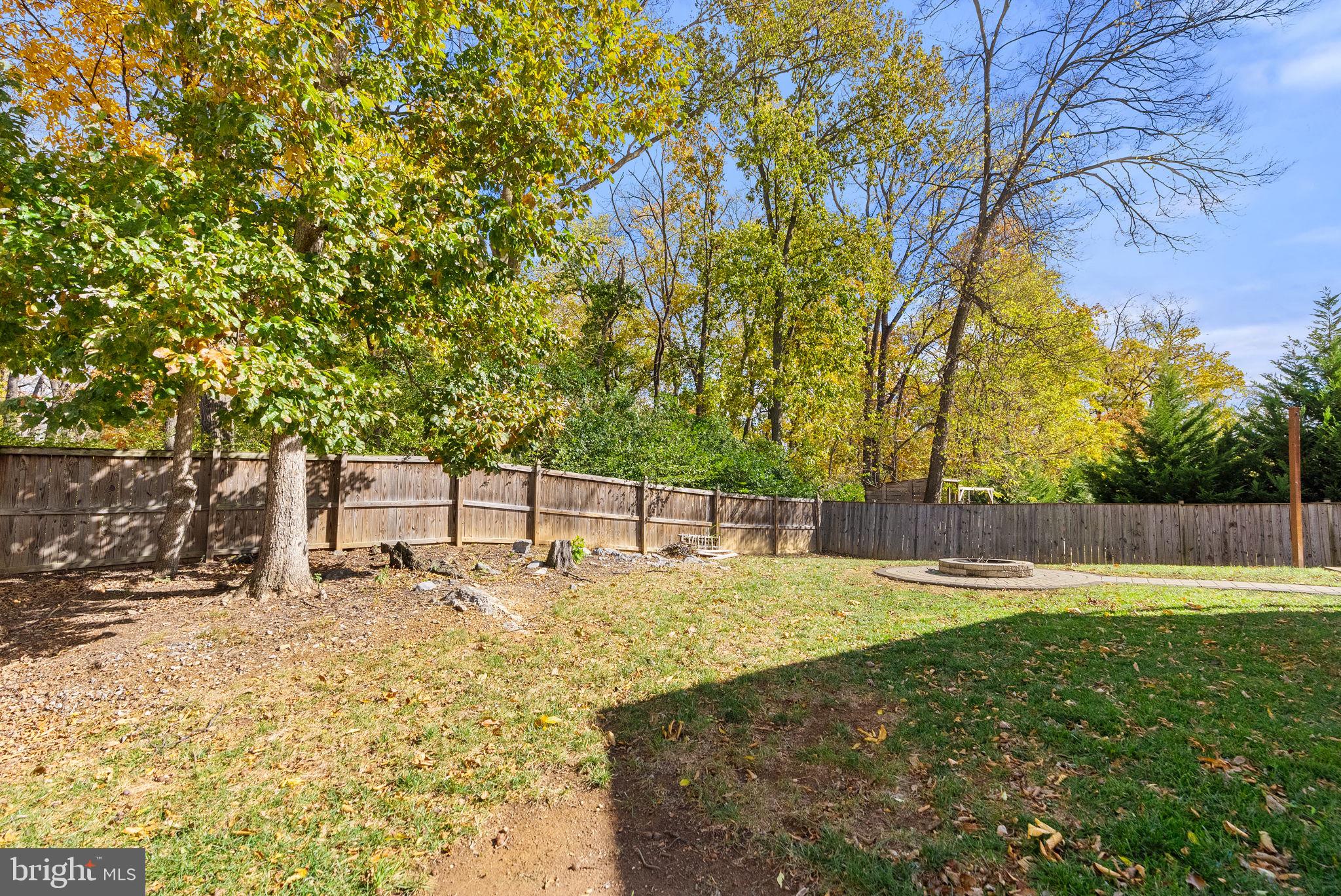 CRESTFIELD - Residential