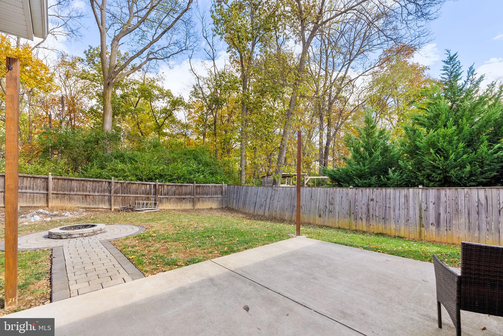 CRESTFIELD - Residential