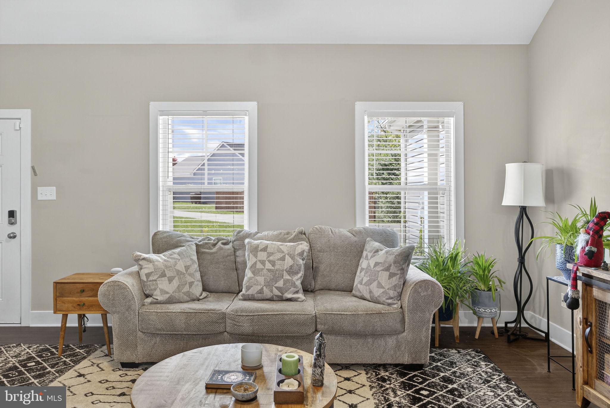 CRESTFIELD - Residential