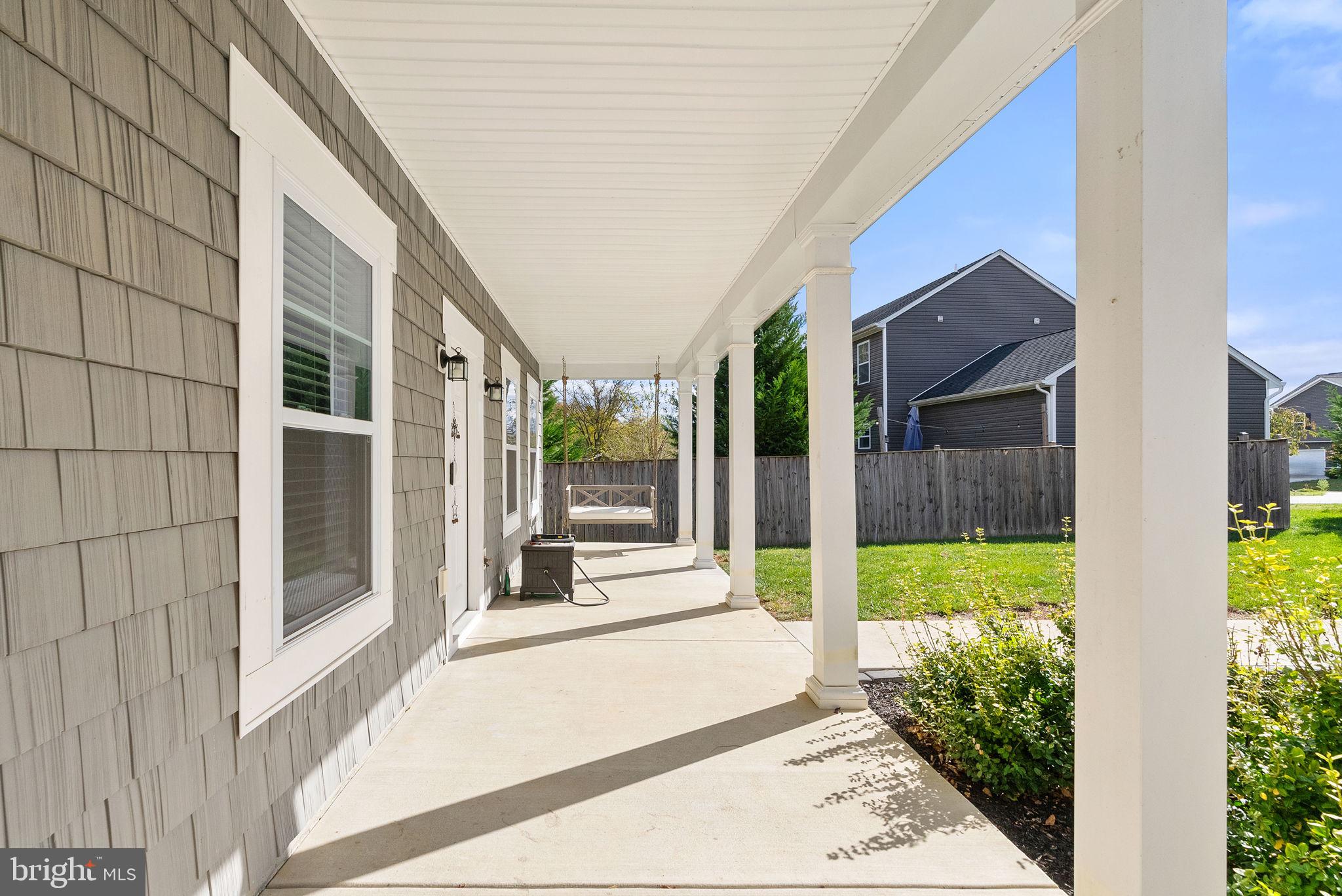 CRESTFIELD - Residential