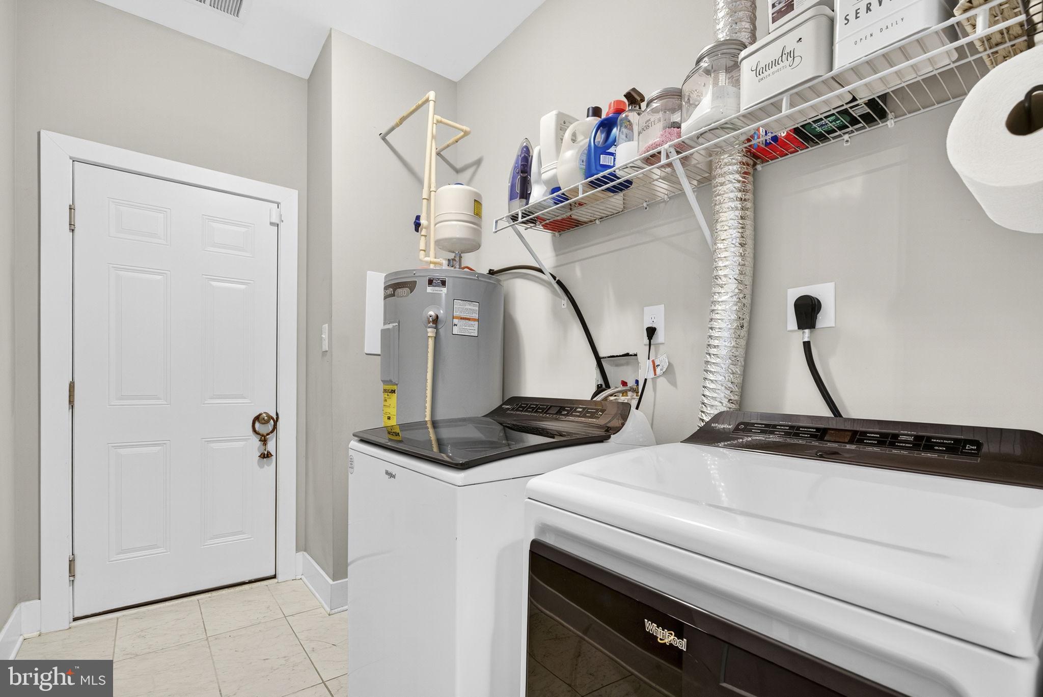 CRESTFIELD - Residential