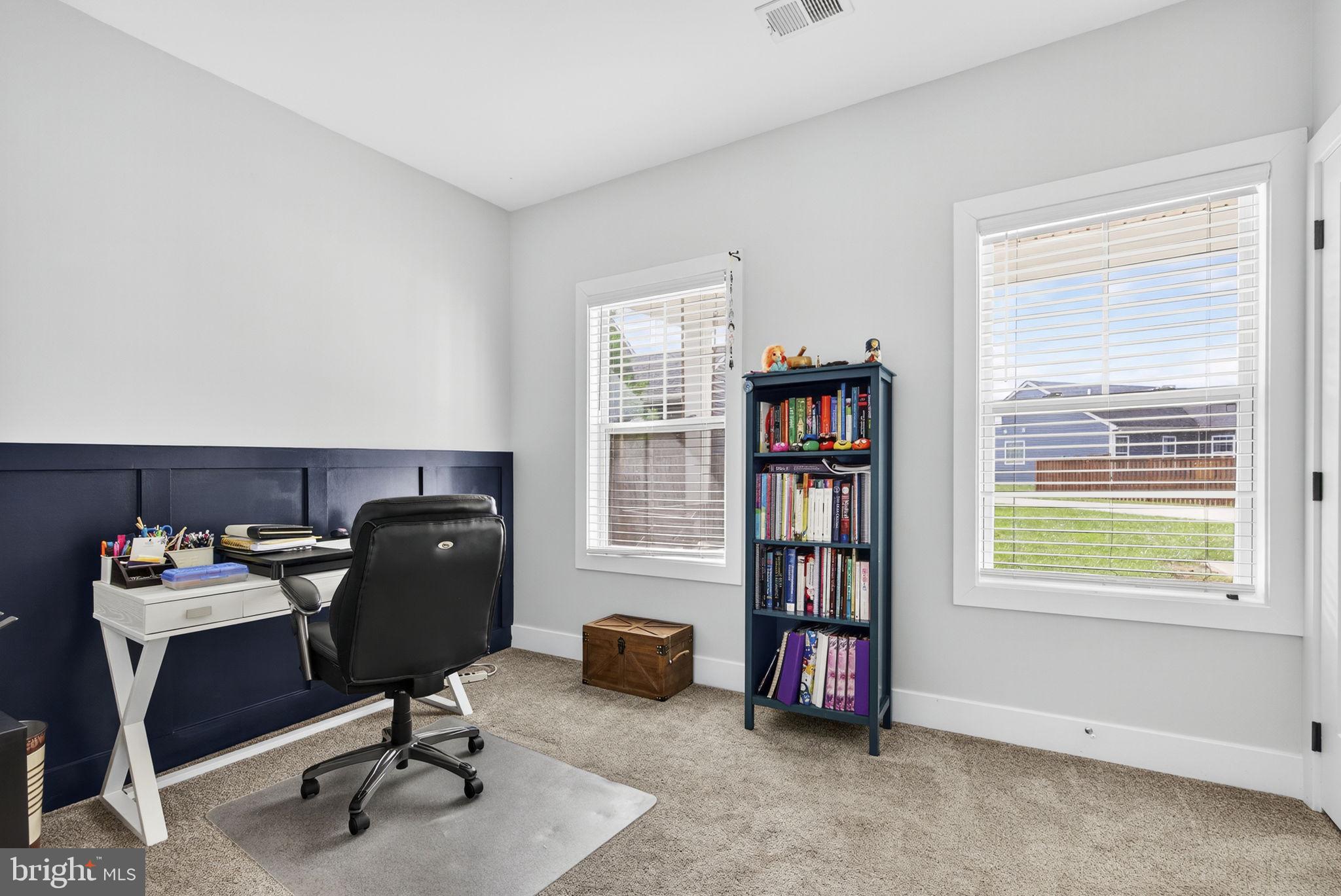 CRESTFIELD - Residential