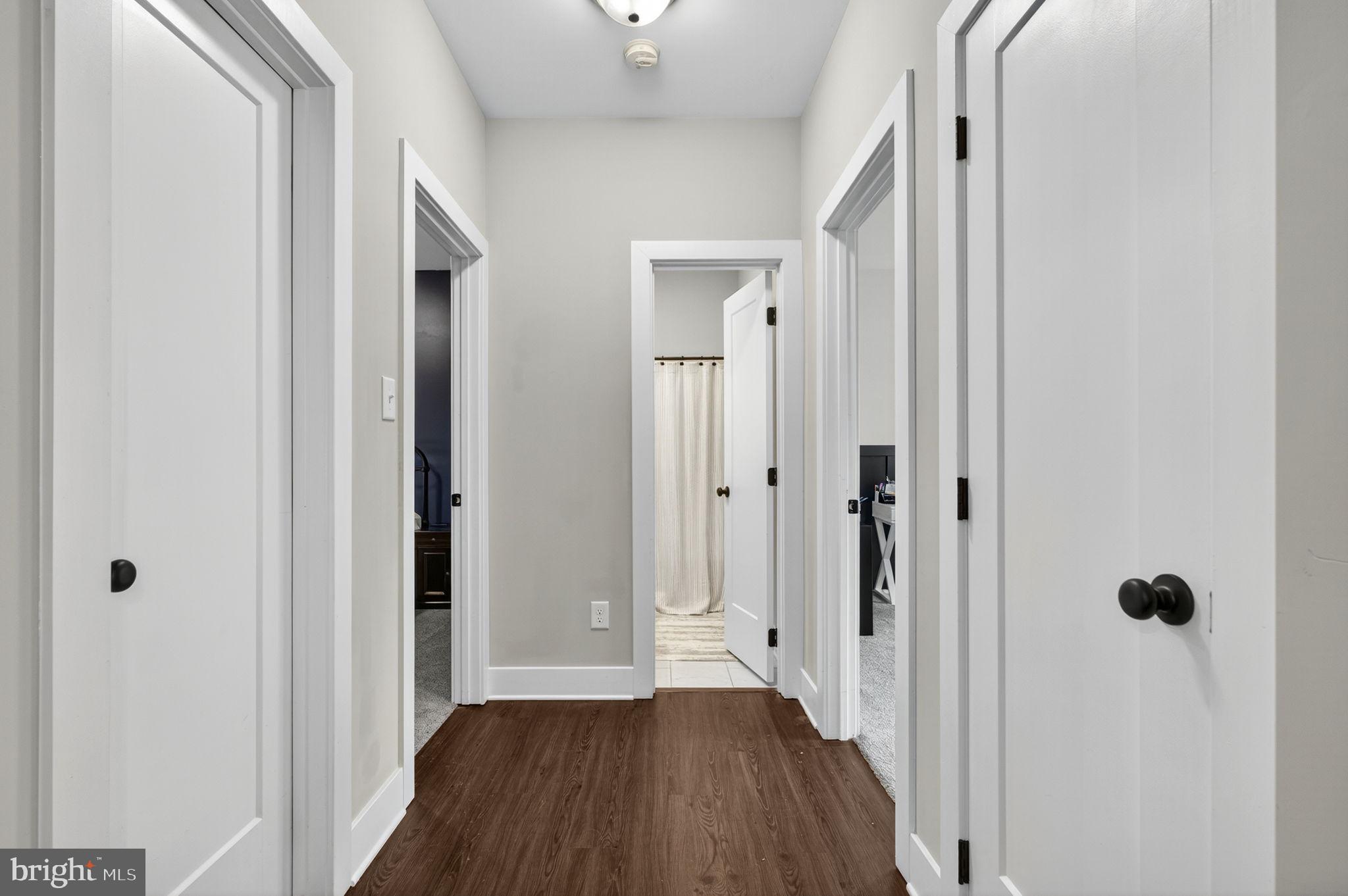 CRESTFIELD - Residential