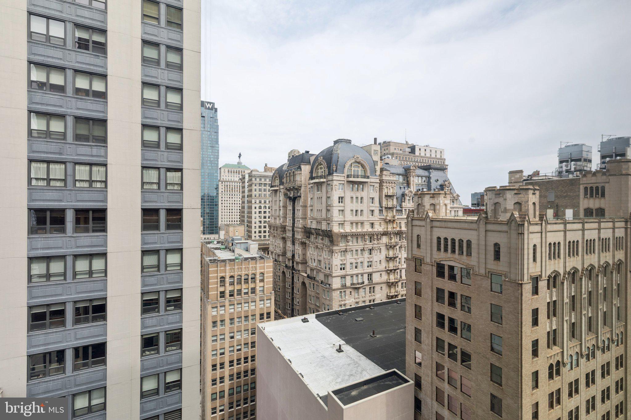 AVENUE OF THE ARTS - Residential