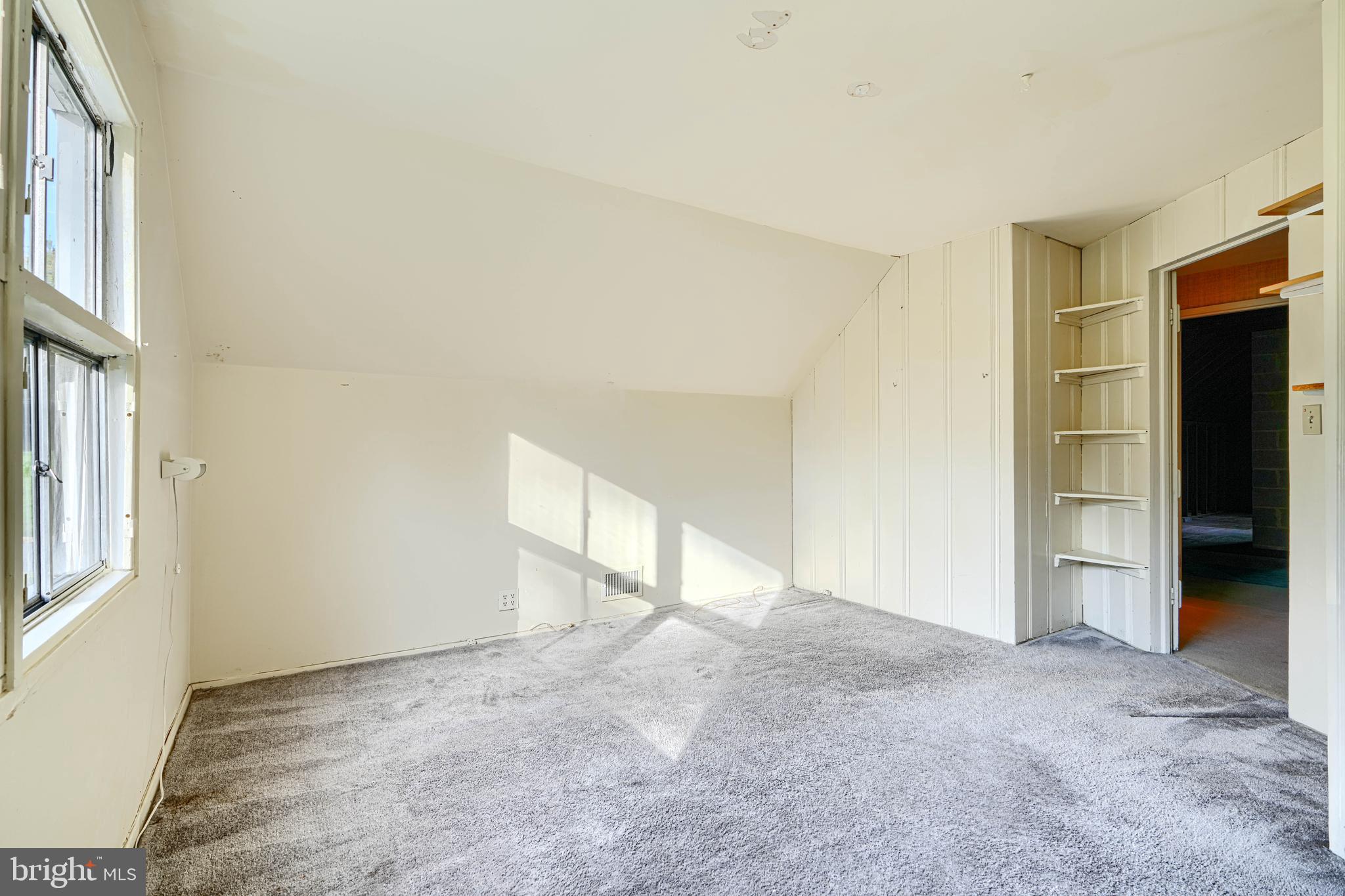 LAKEHURST - Residential