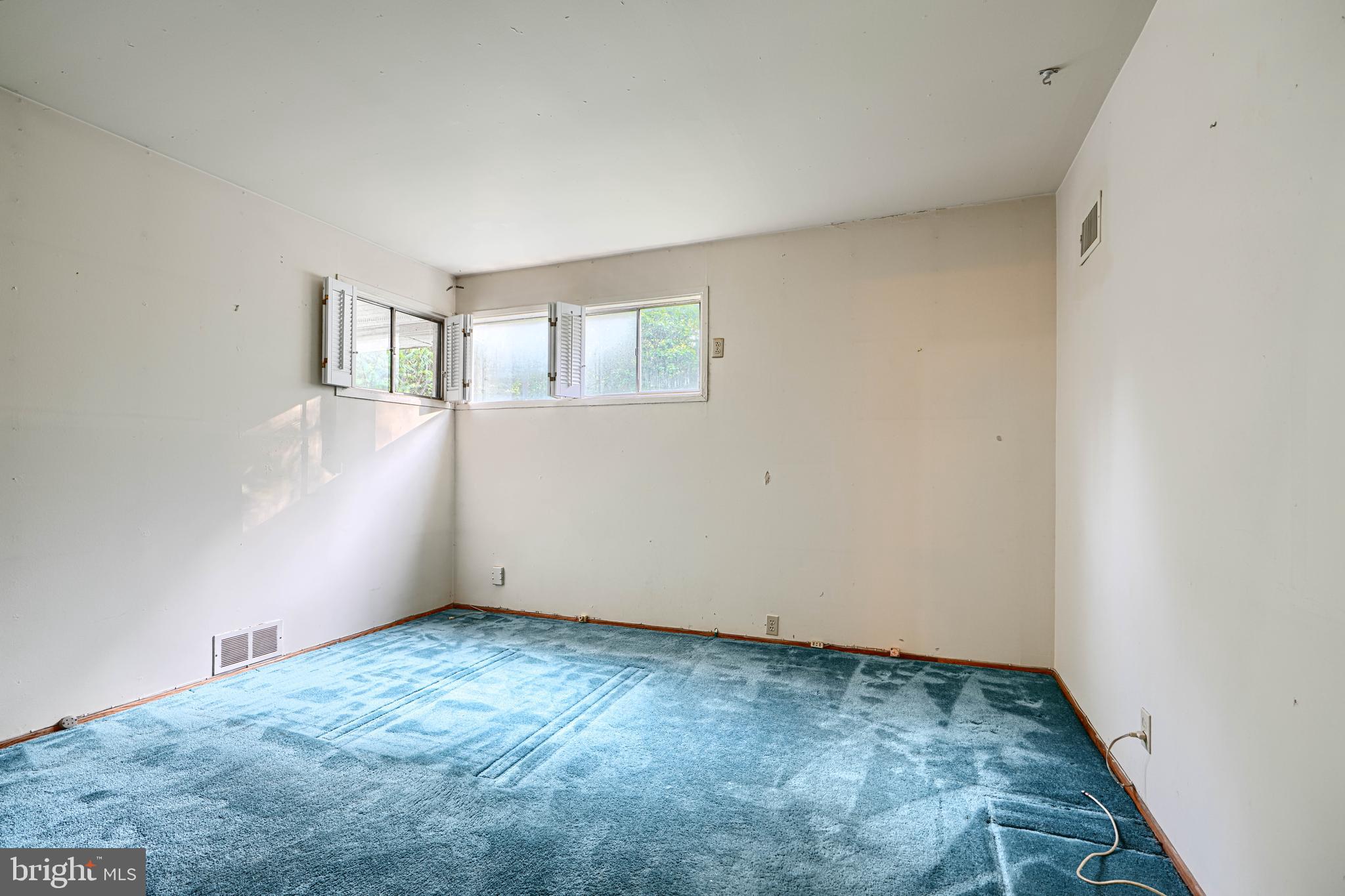 LAKEHURST - Residential