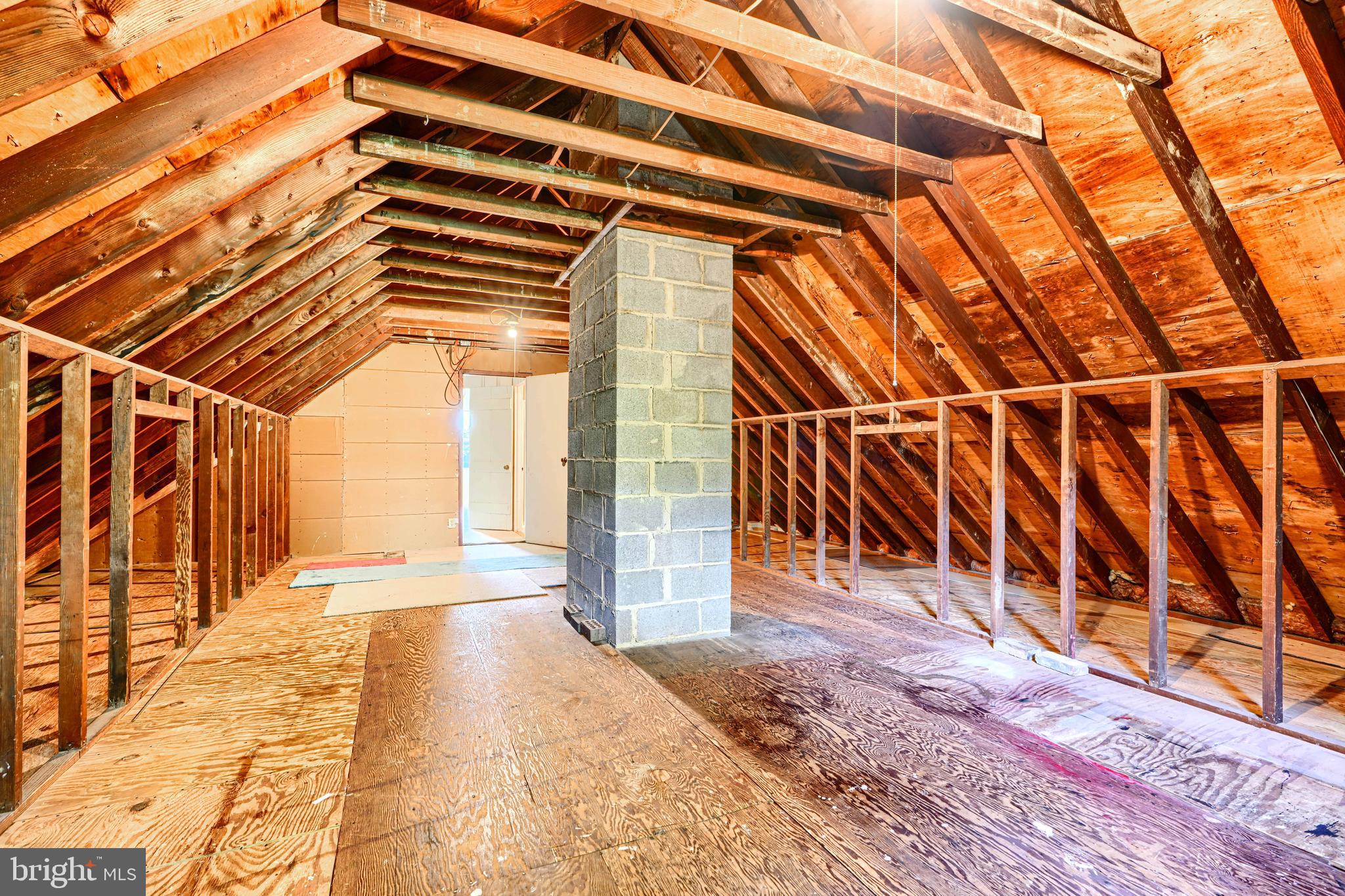 LAKEHURST - Residential