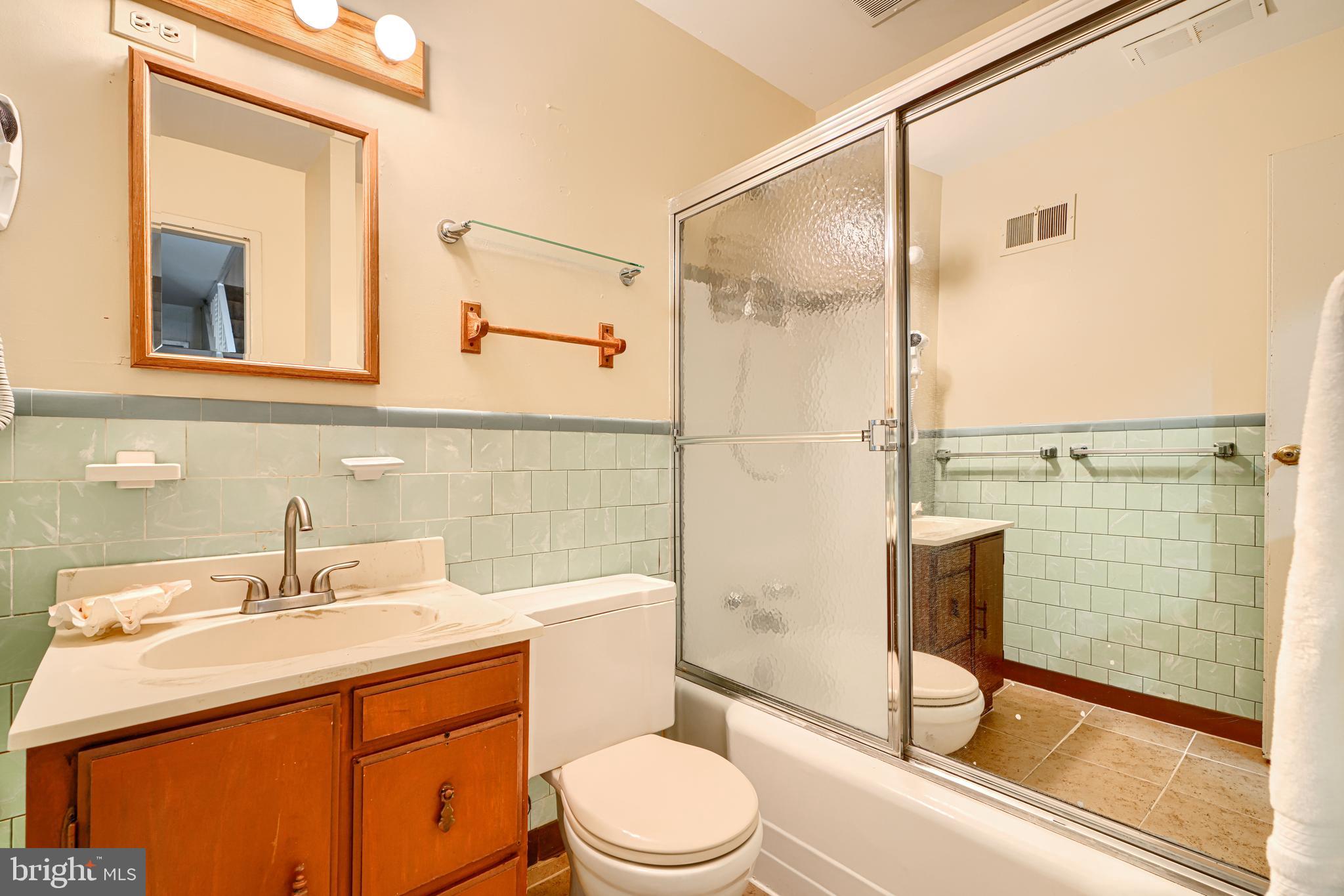 LAKEHURST - Residential