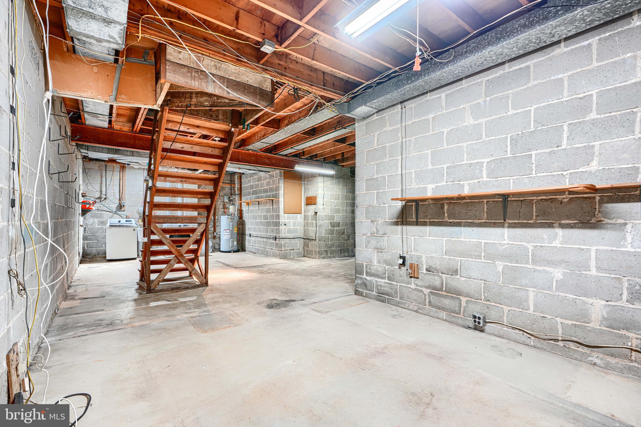 LAKEHURST - Residential