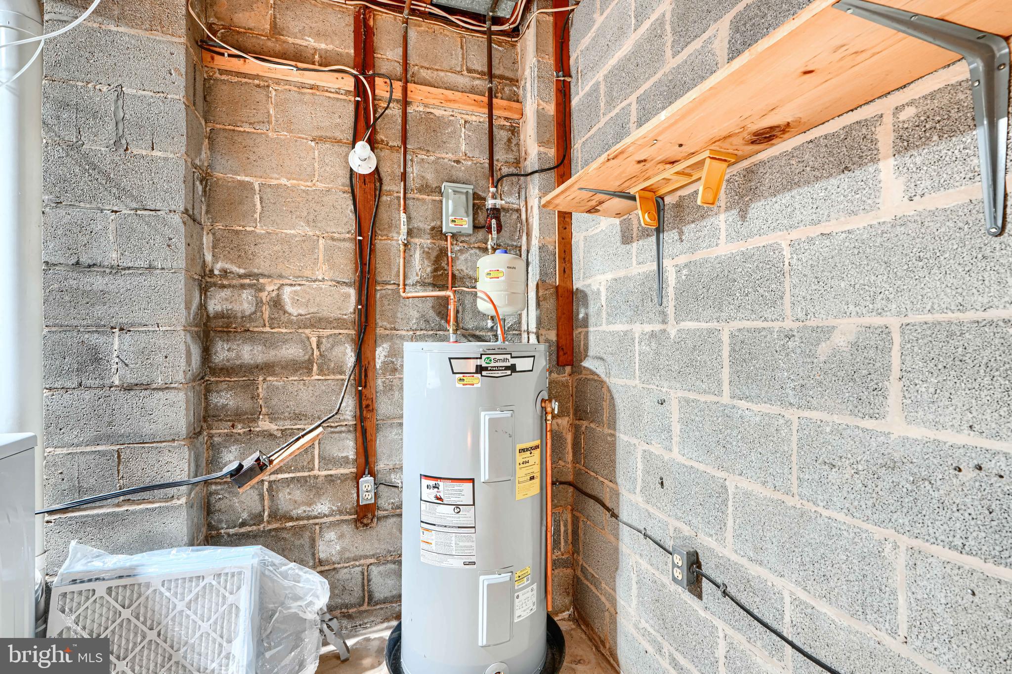 LAKEHURST - Residential