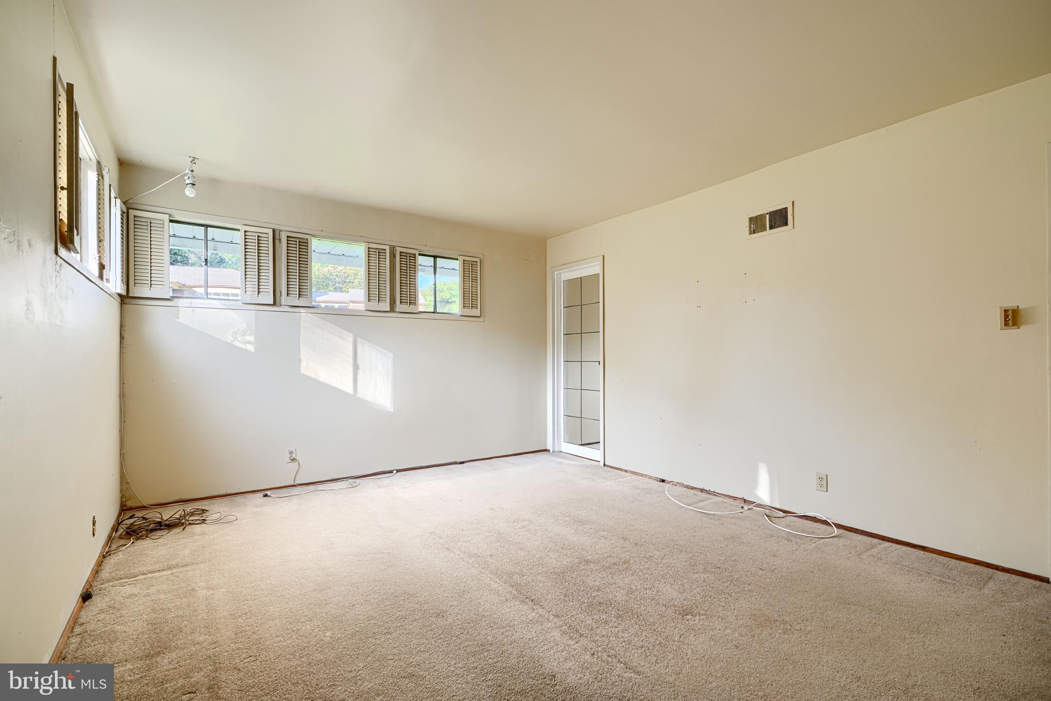 LAKEHURST - Residential