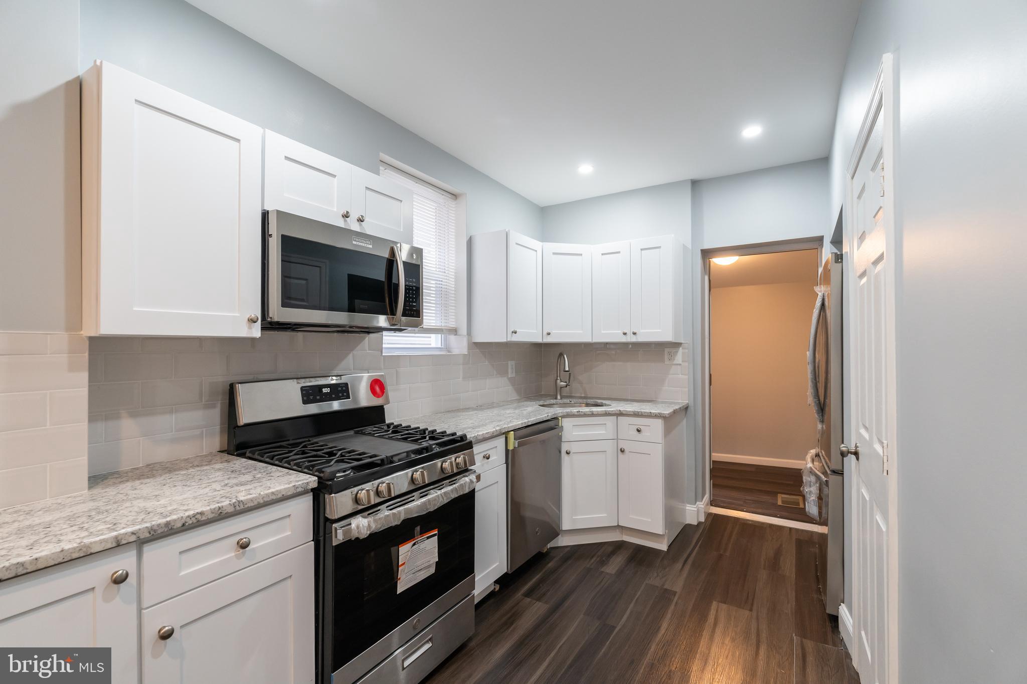 PHILADELPHIA (WEST) - Residential