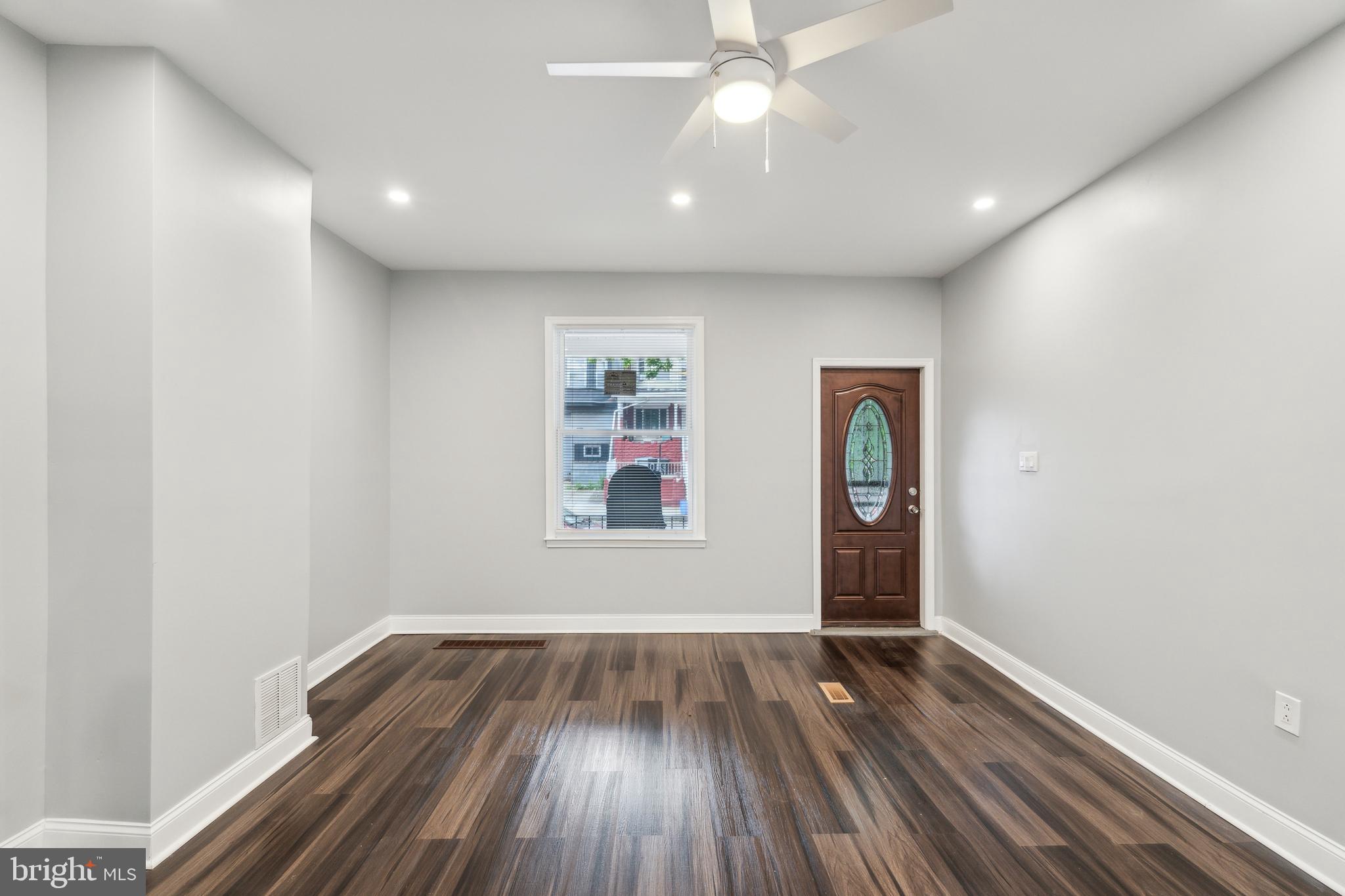 PHILADELPHIA (WEST) - Residential