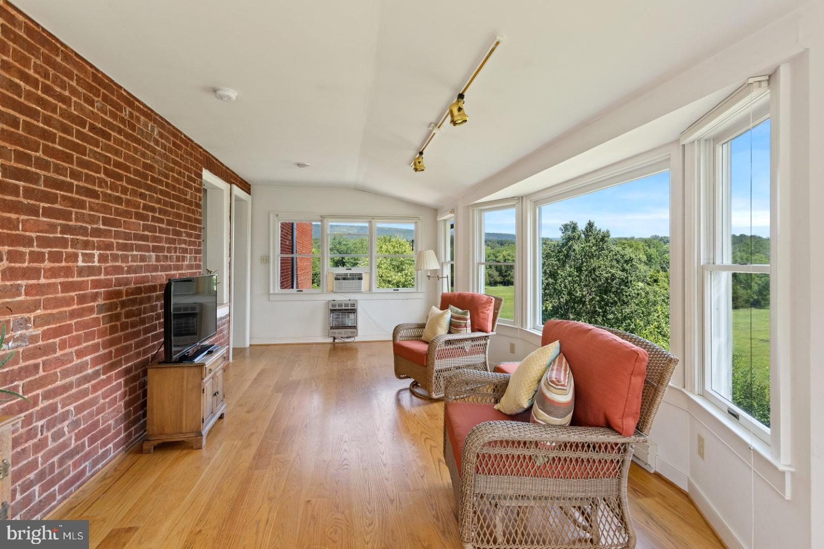 JOHNSTON - Residential