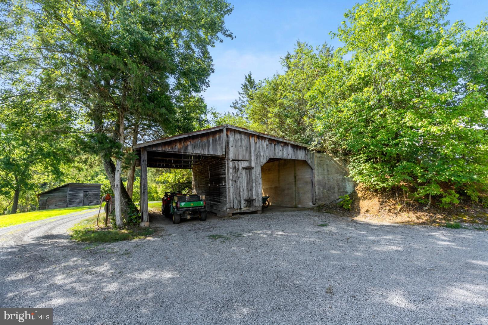 JOHNSTON - Residential