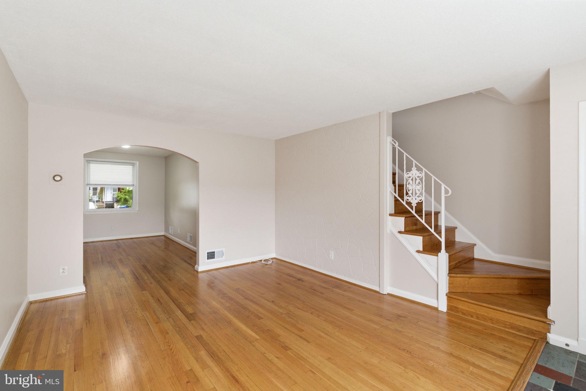 BEVERLY HILLS - Residential