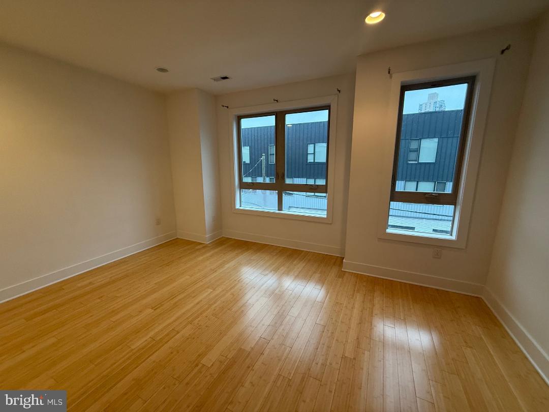NORTHERN LIBERTIES - Residential Lease
