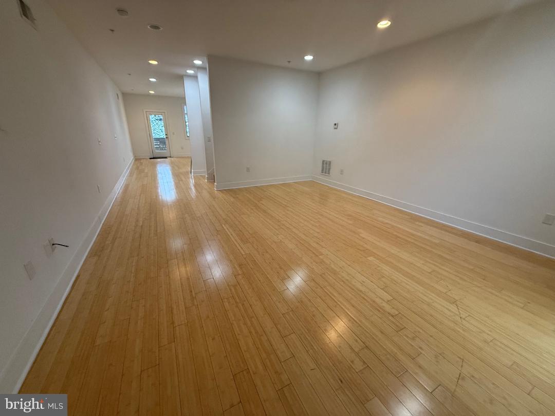 NORTHERN LIBERTIES - Residential Lease
