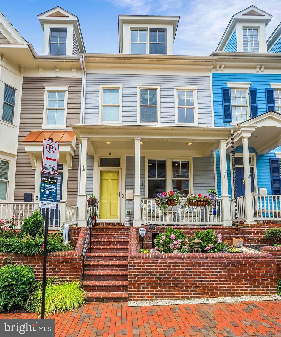 ACTONS LANDING CONDOS - Residential