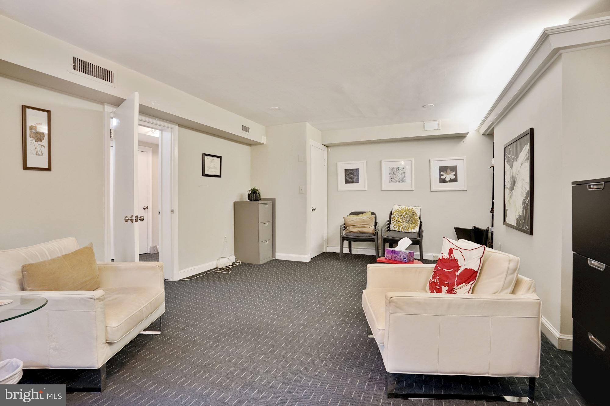 DUPONT CIRCLE - Residential