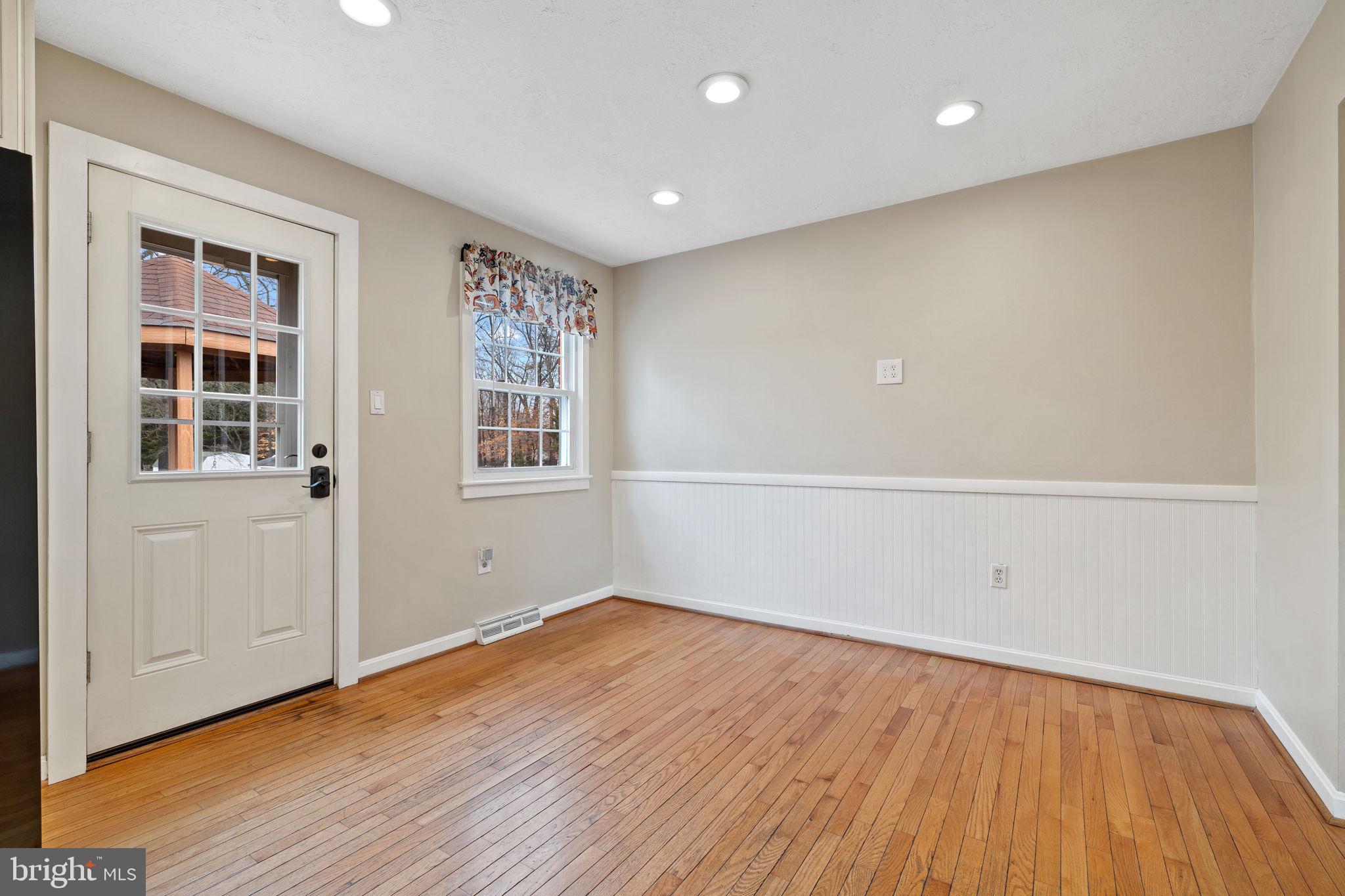 HARBOR VIEW - Residential