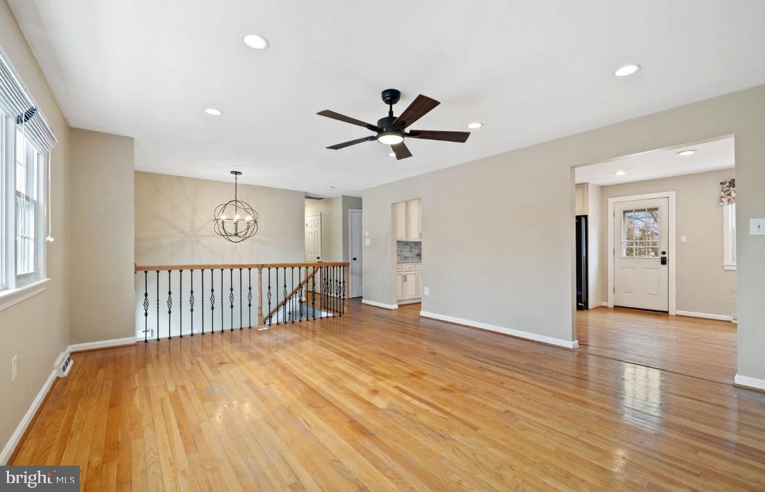 HARBOR VIEW - Residential