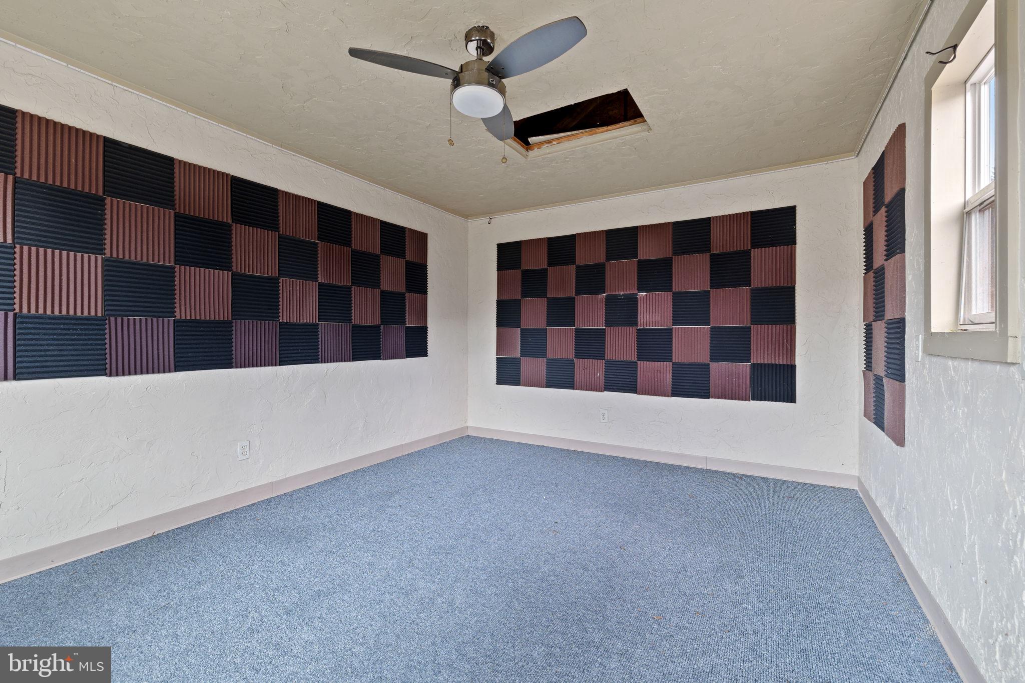 HARBOR VIEW - Residential