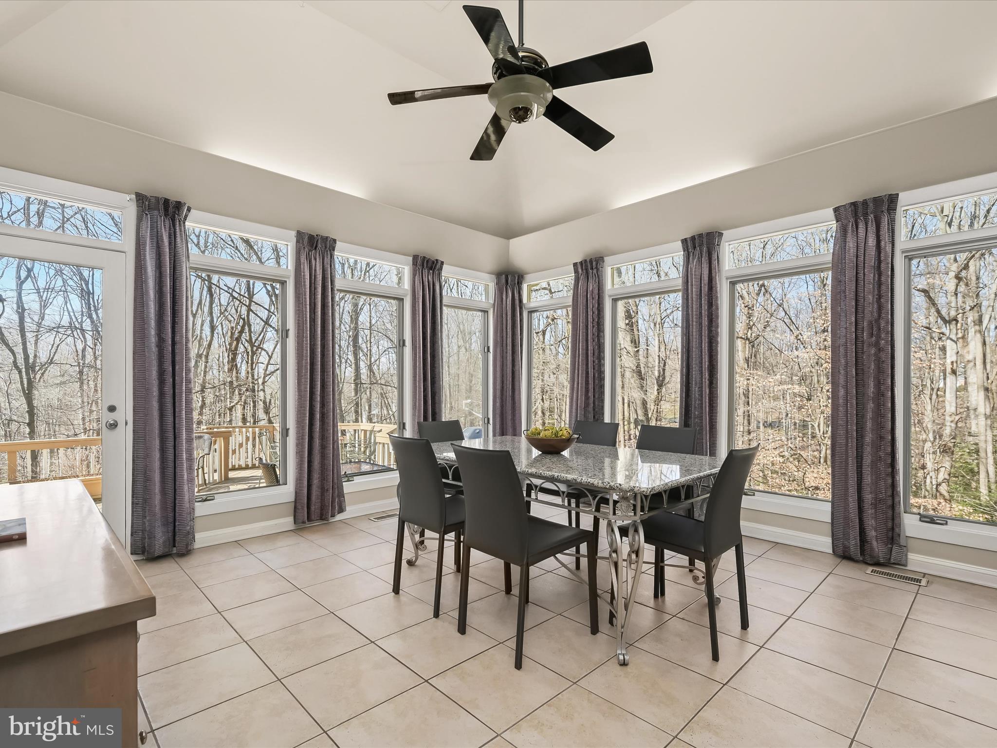 LAKE POTOMAC - Residential