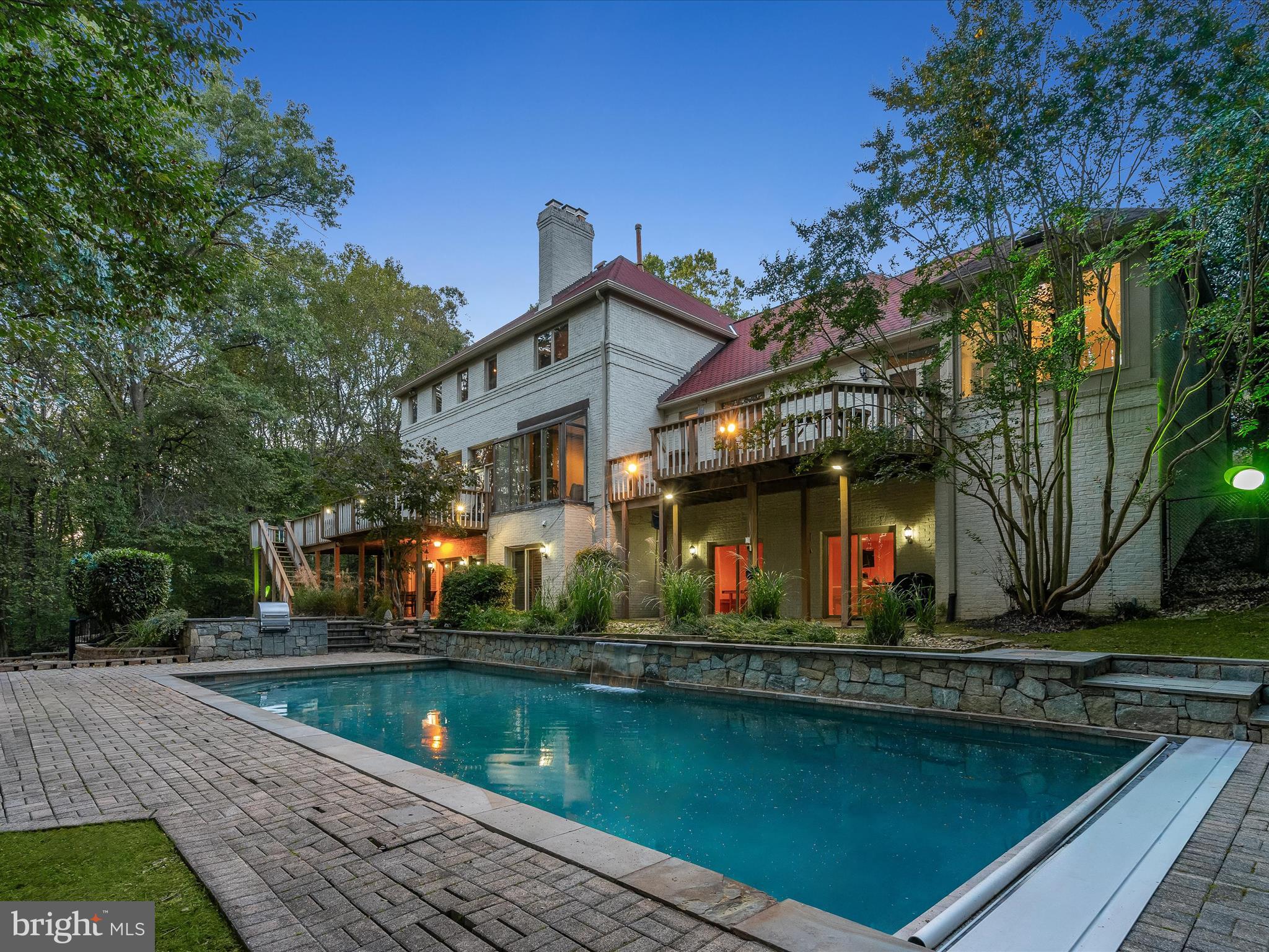 LAKE POTOMAC - Residential