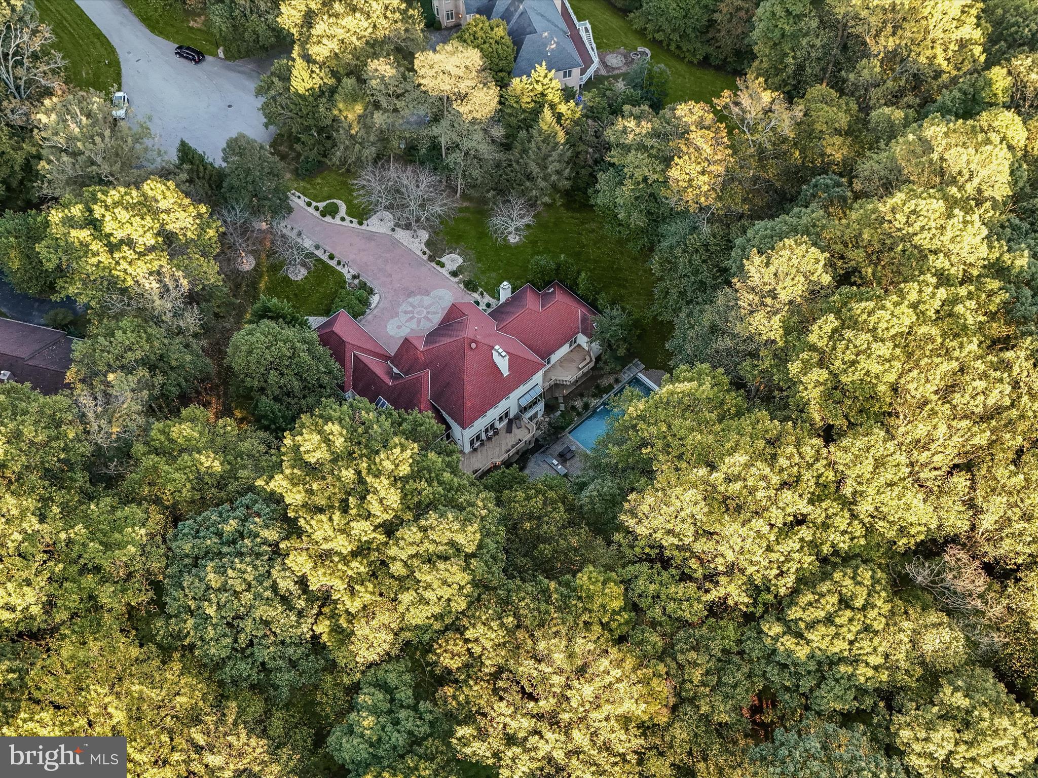 LAKE POTOMAC - Residential