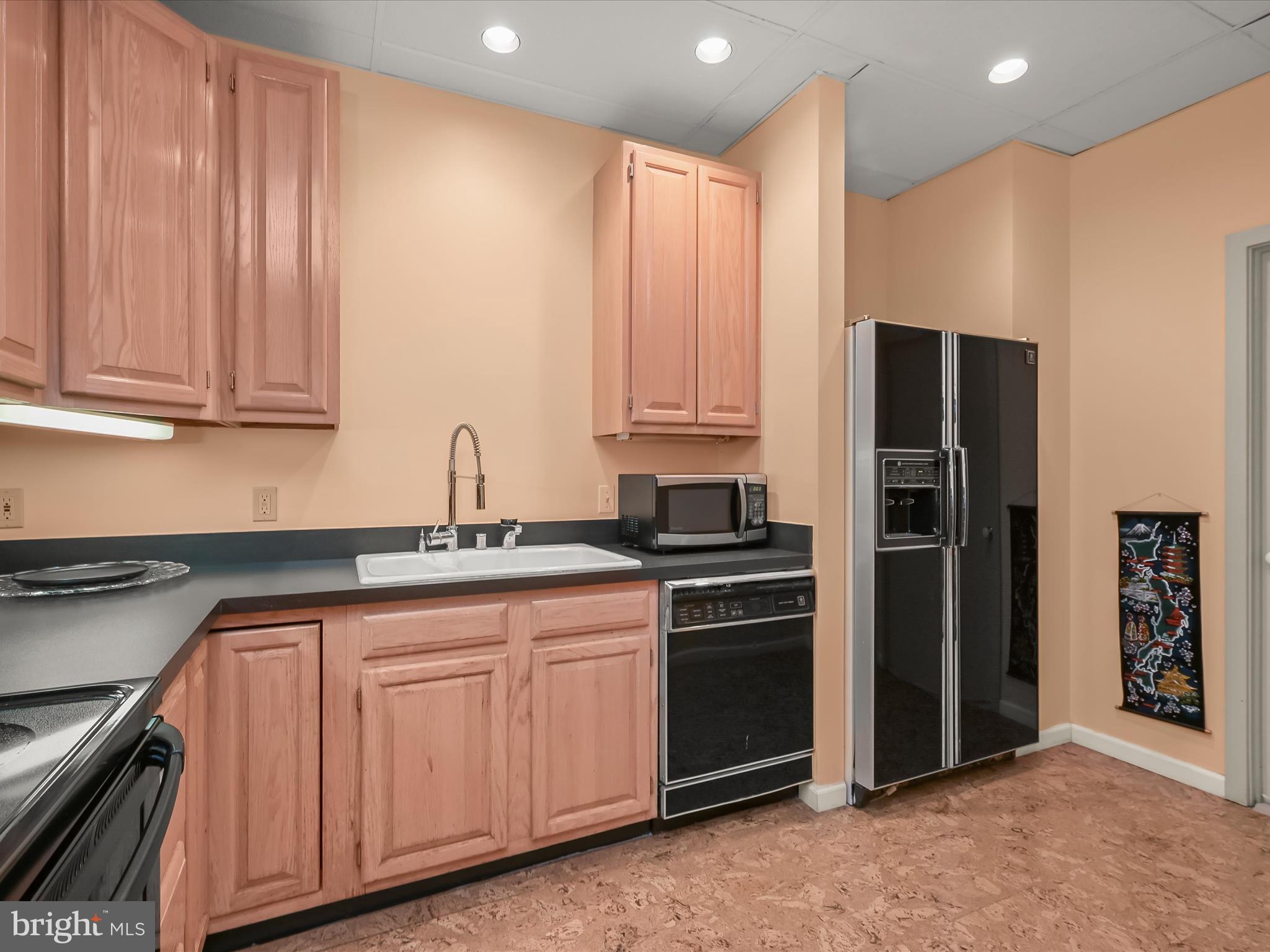 LAKE POTOMAC - Residential