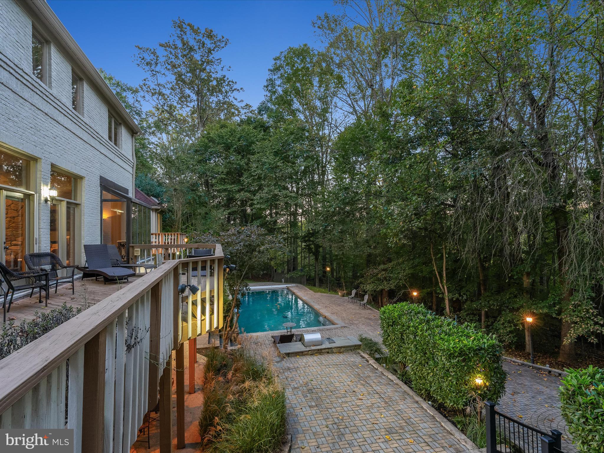 LAKE POTOMAC - Residential