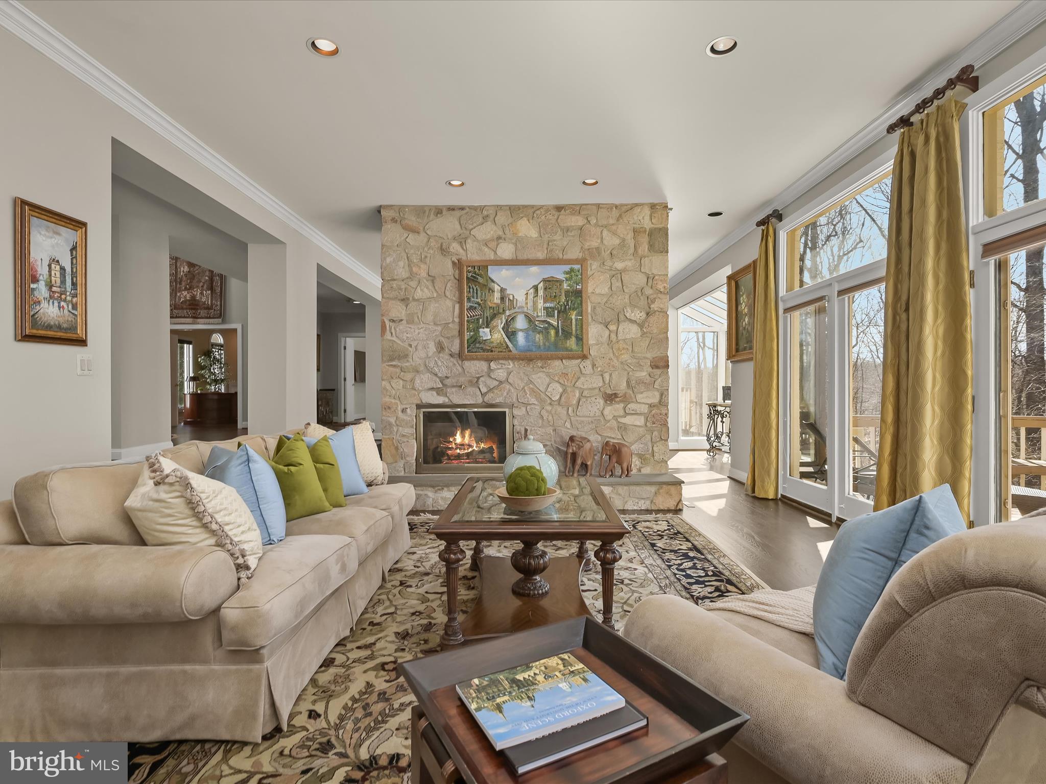 1 LAKE POTOMAC COURT
