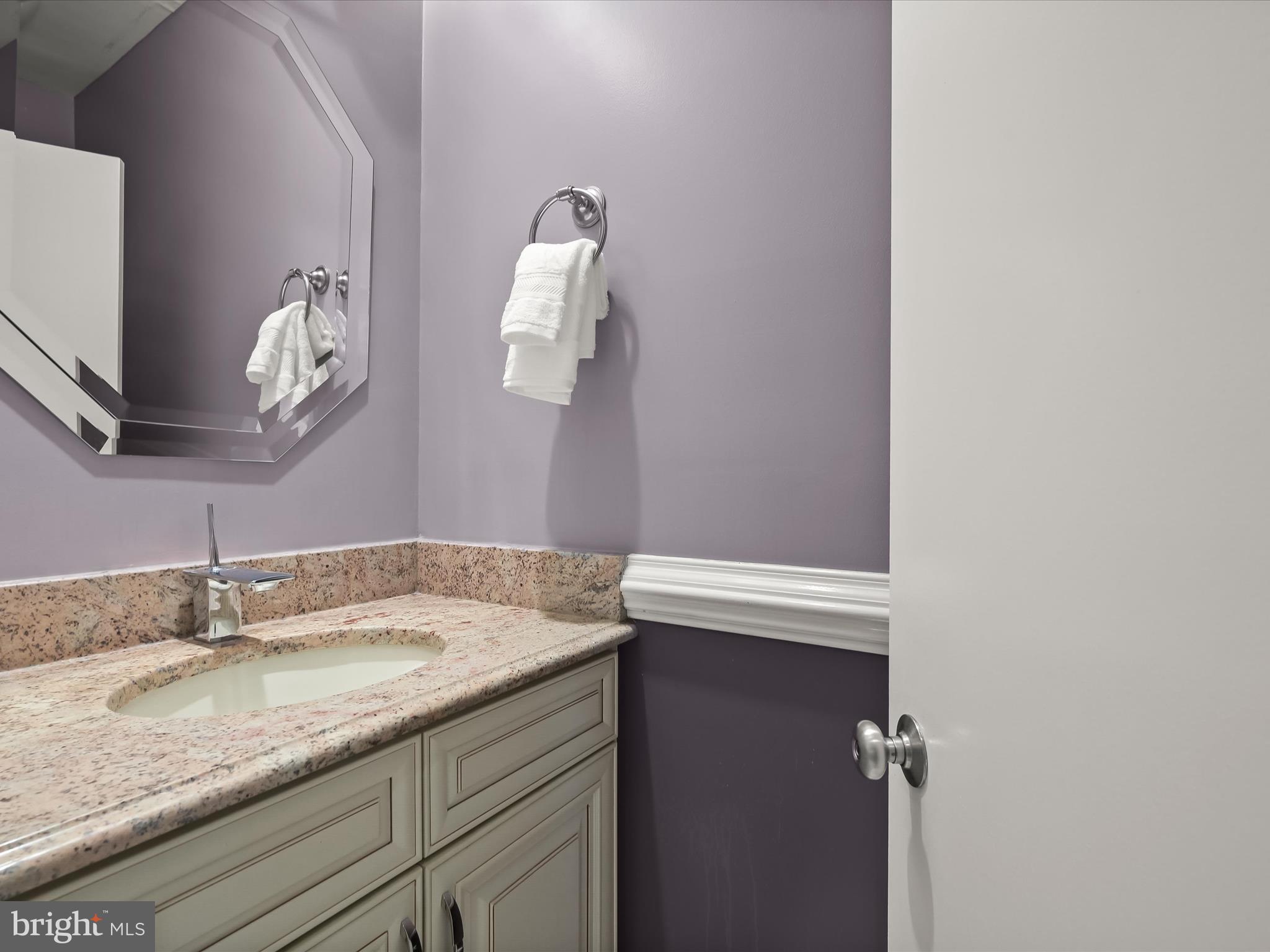 LAKE POTOMAC - Residential