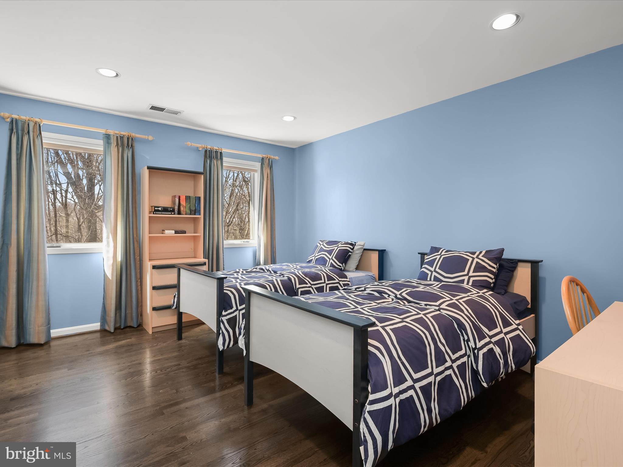 LAKE POTOMAC - Residential