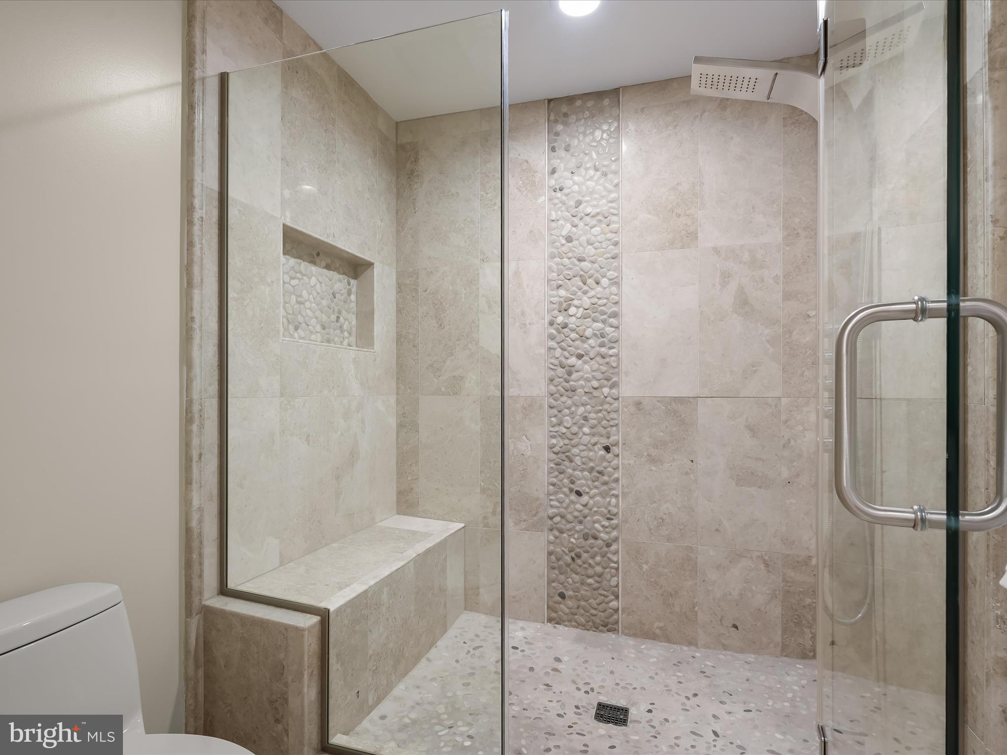 LAKE POTOMAC - Residential