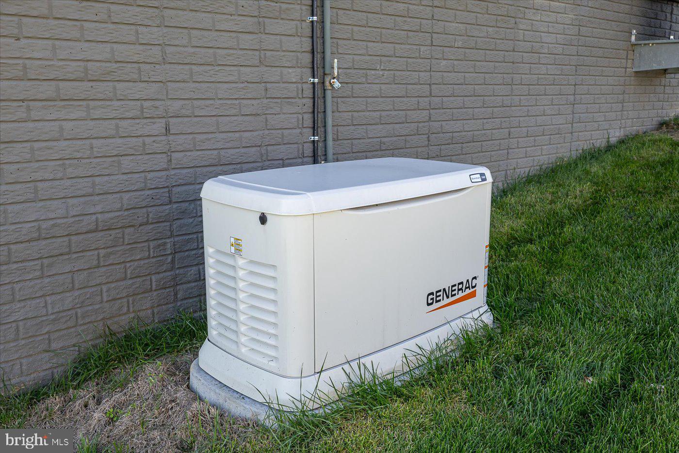 NEW POST ON THE RAPPAHANNOCK - Residential