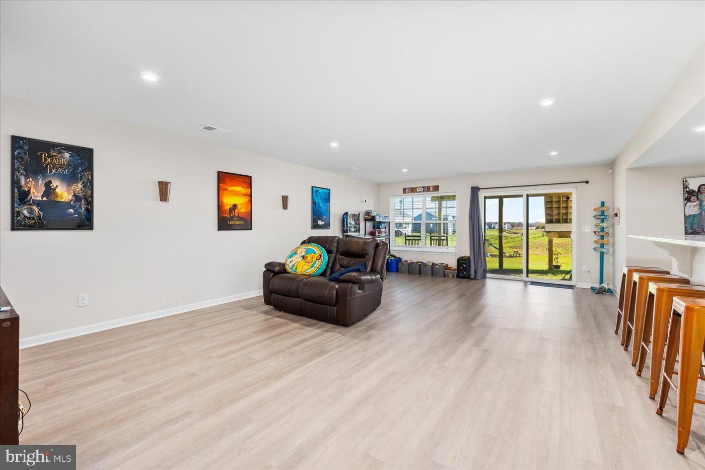 NEW POST ON THE RAPPAHANNOCK - Residential