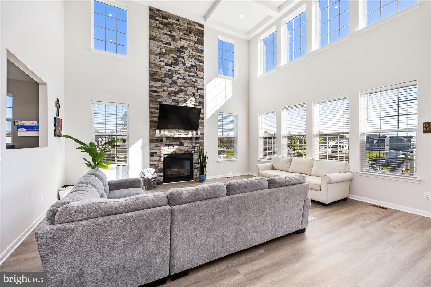 NEW POST ON THE RAPPAHANNOCK - Residential