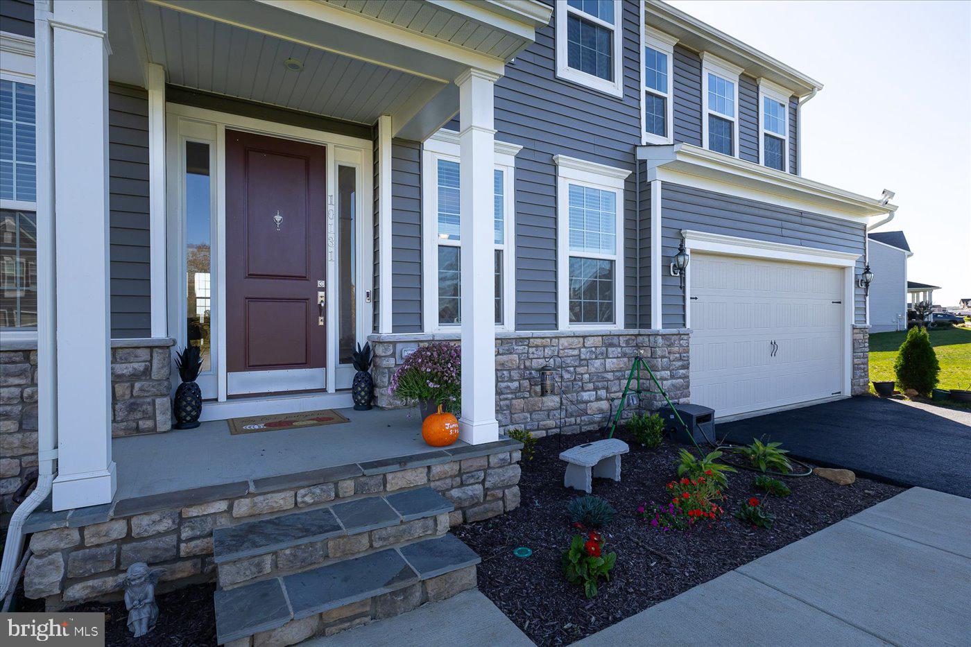 NEW POST ON THE RAPPAHANNOCK - Residential