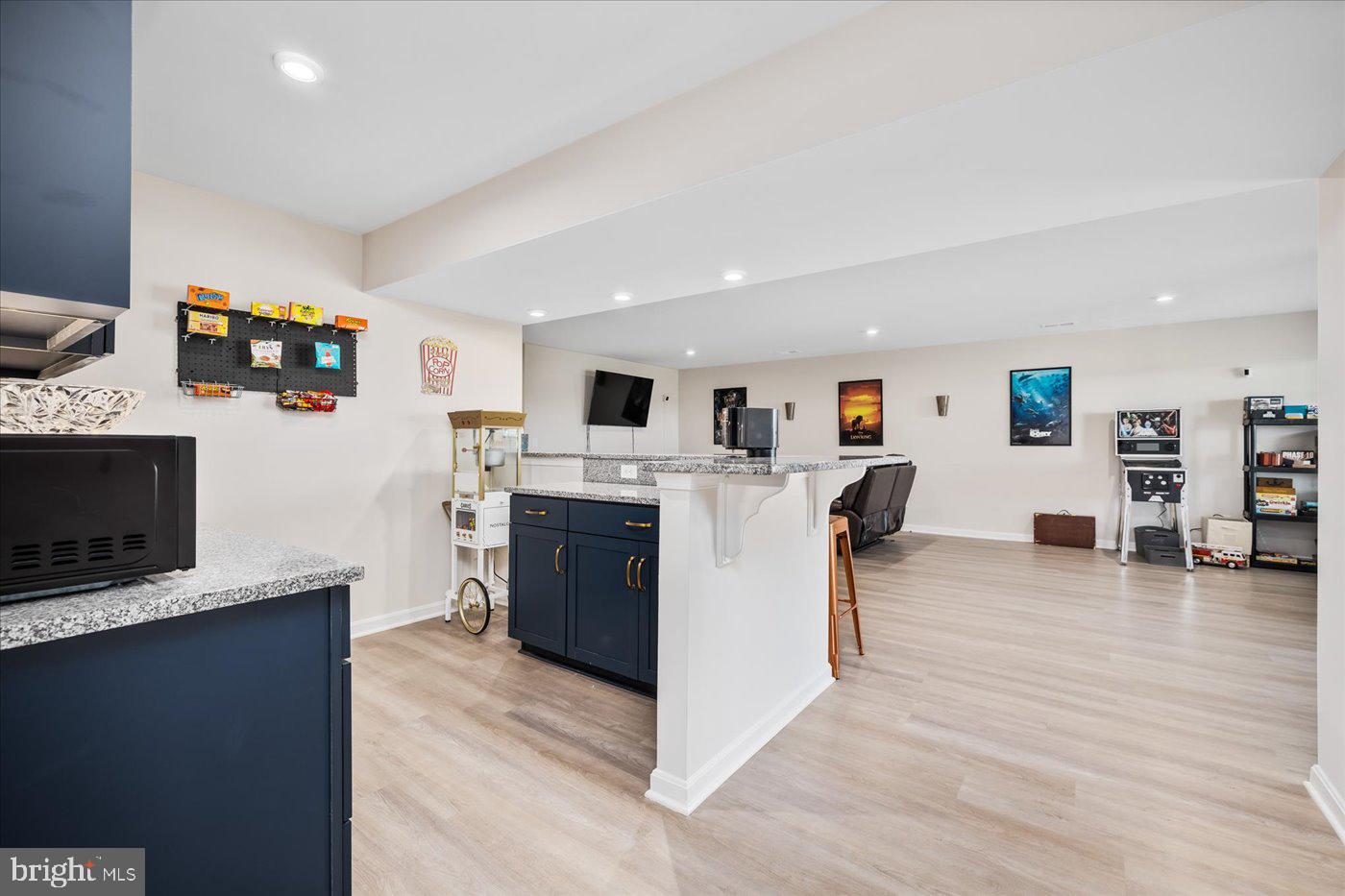 NEW POST ON THE RAPPAHANNOCK - Residential